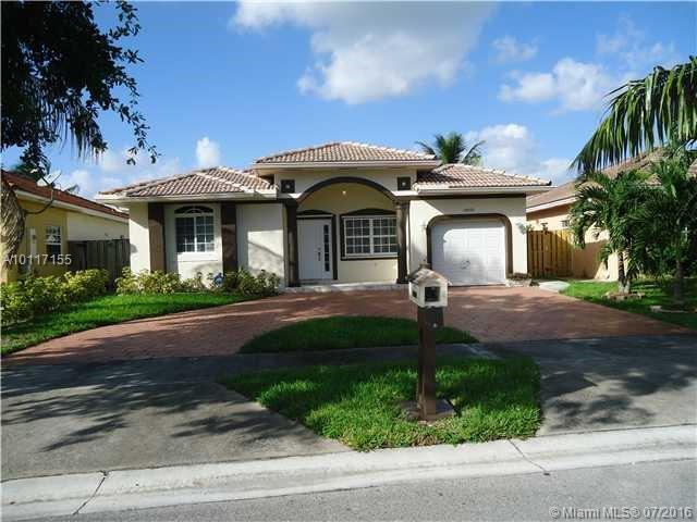 **BEAUTIFUL 4/2 WITH POOL**NEWER STAINLESS STEEL APPLIANCES**VERY WELL KEPT**SUBDIVISION IS ACROSS THE STREET FROM NEW PUBLIX SHOPPING CENTER**DON'T MISS THIS OPPORTUNITY**FIRST MONTHS RENT AND TWO MONTHS SECURITY DEPOSIT REQUIRED**CREDIT REPORT,INCOME/EMPLOYMENT VERIFICATION REQUIRED,RENTAL APPLICATION,CONTRACT TO LEASE AND BACK GROUND CHECK REQUIRED FOR ALL APPLICANTS**OWNER WILL NOT REVIEW INCOMPLETE OFFERS**24 HOURS NOTICE REQUIRED**HOME DOES NOT HAVE A GARAGE HAS BEEN LEGALLY CONVERTED**