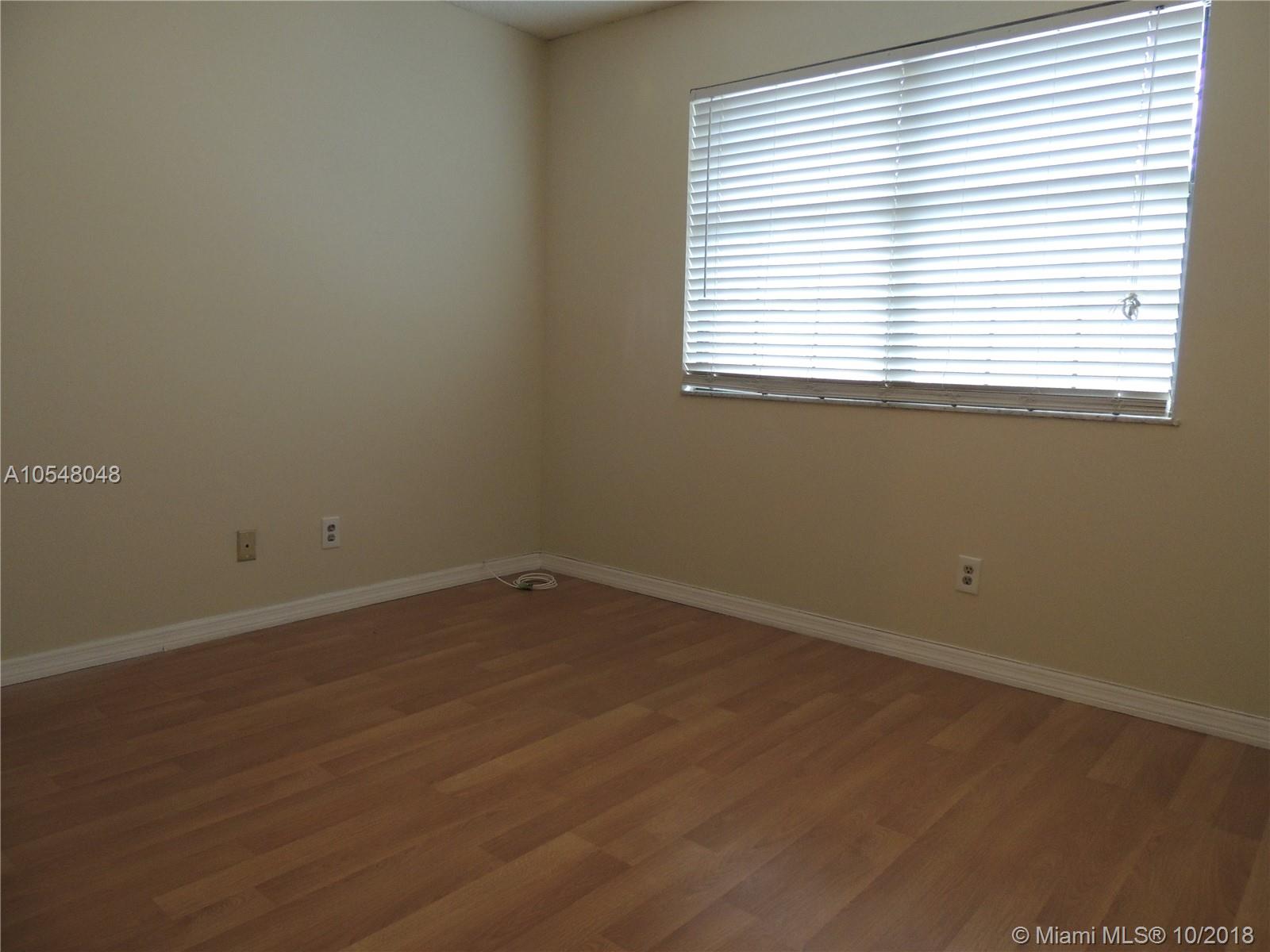 PEMBROKE POINTE SEC TWO - Residential Lease