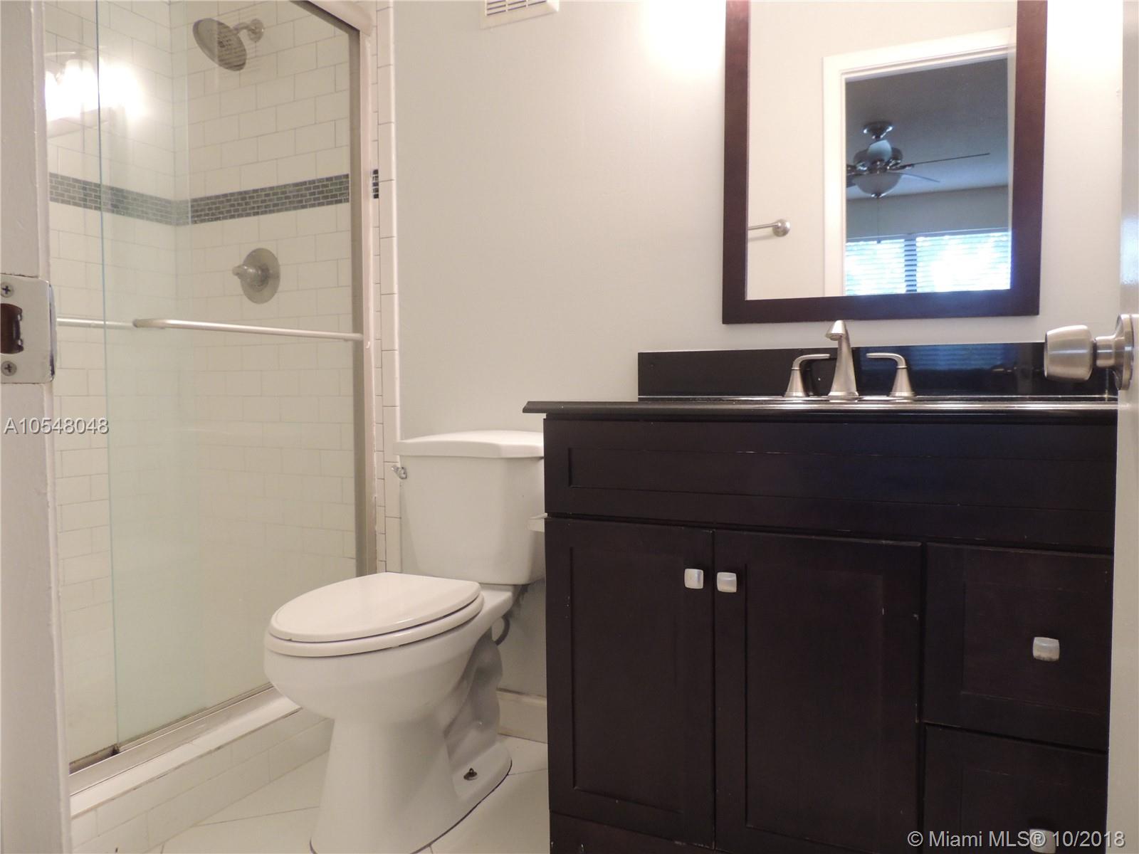 PEMBROKE POINTE SEC TWO - Residential Lease