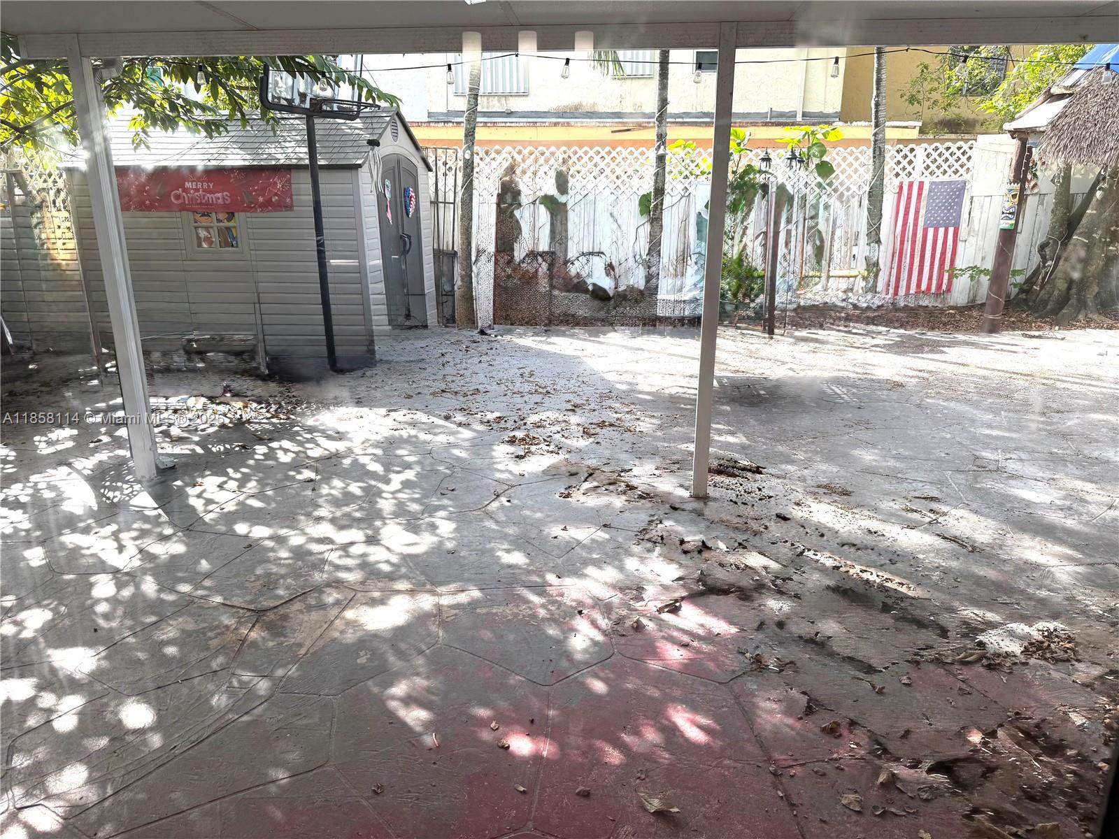 MENES SUB - Residential