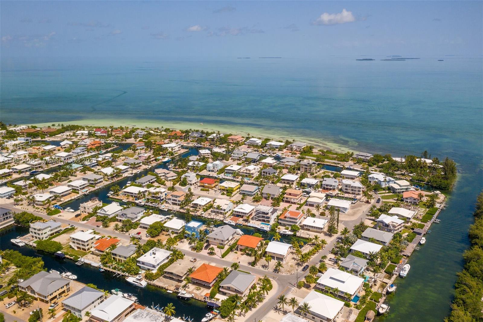 PORT ANTIGUA PLAT NO 3 & - Residential