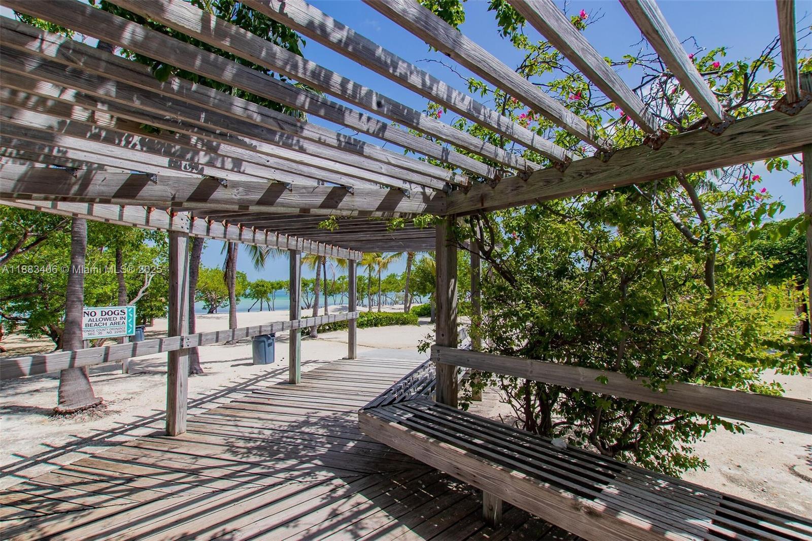 PORT ANTIGUA PLAT NO 3 & - Residential
