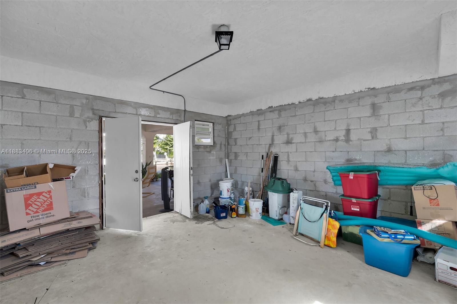 PORT ANTIGUA PLAT NO 3 & - Residential