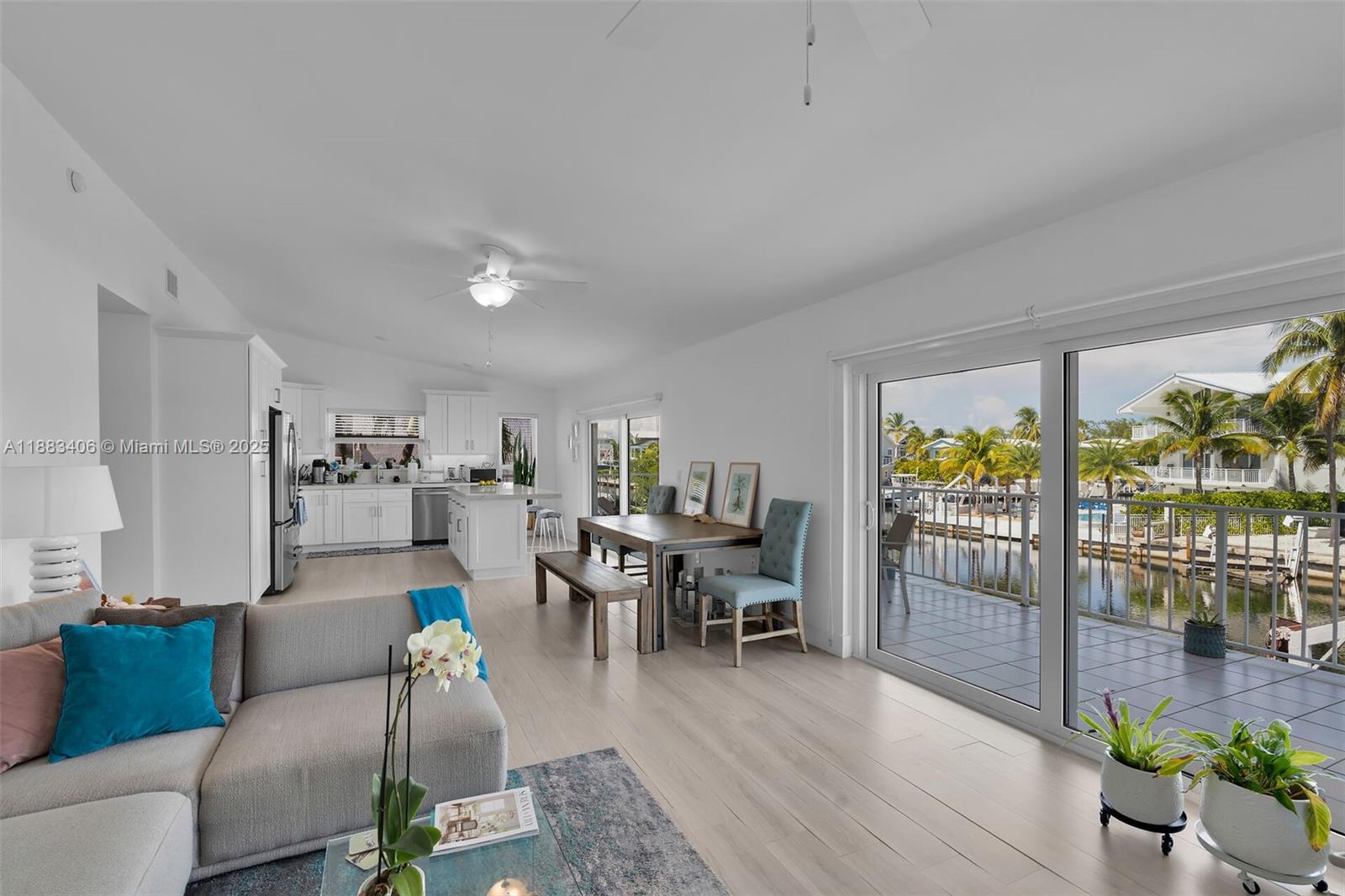 PORT ANTIGUA PLAT NO 3 & - Residential
