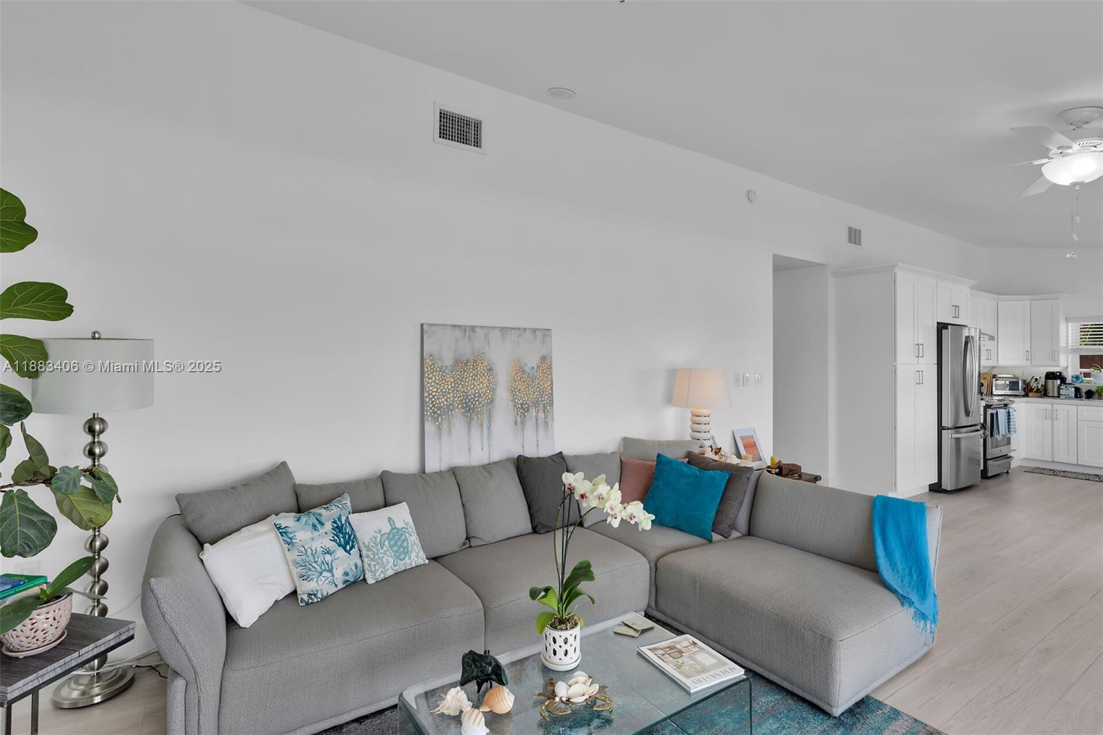 PORT ANTIGUA PLAT NO 3 & - Residential