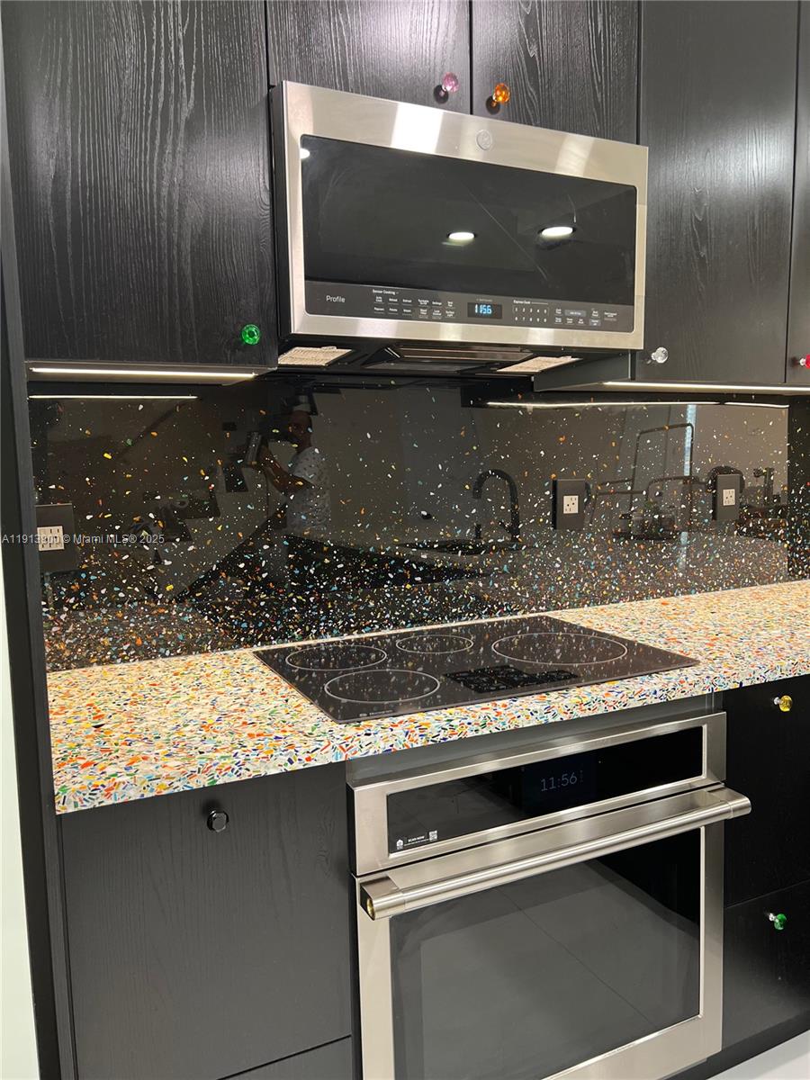 BEACH CLUB VILLAS CONDO - Residential Lease