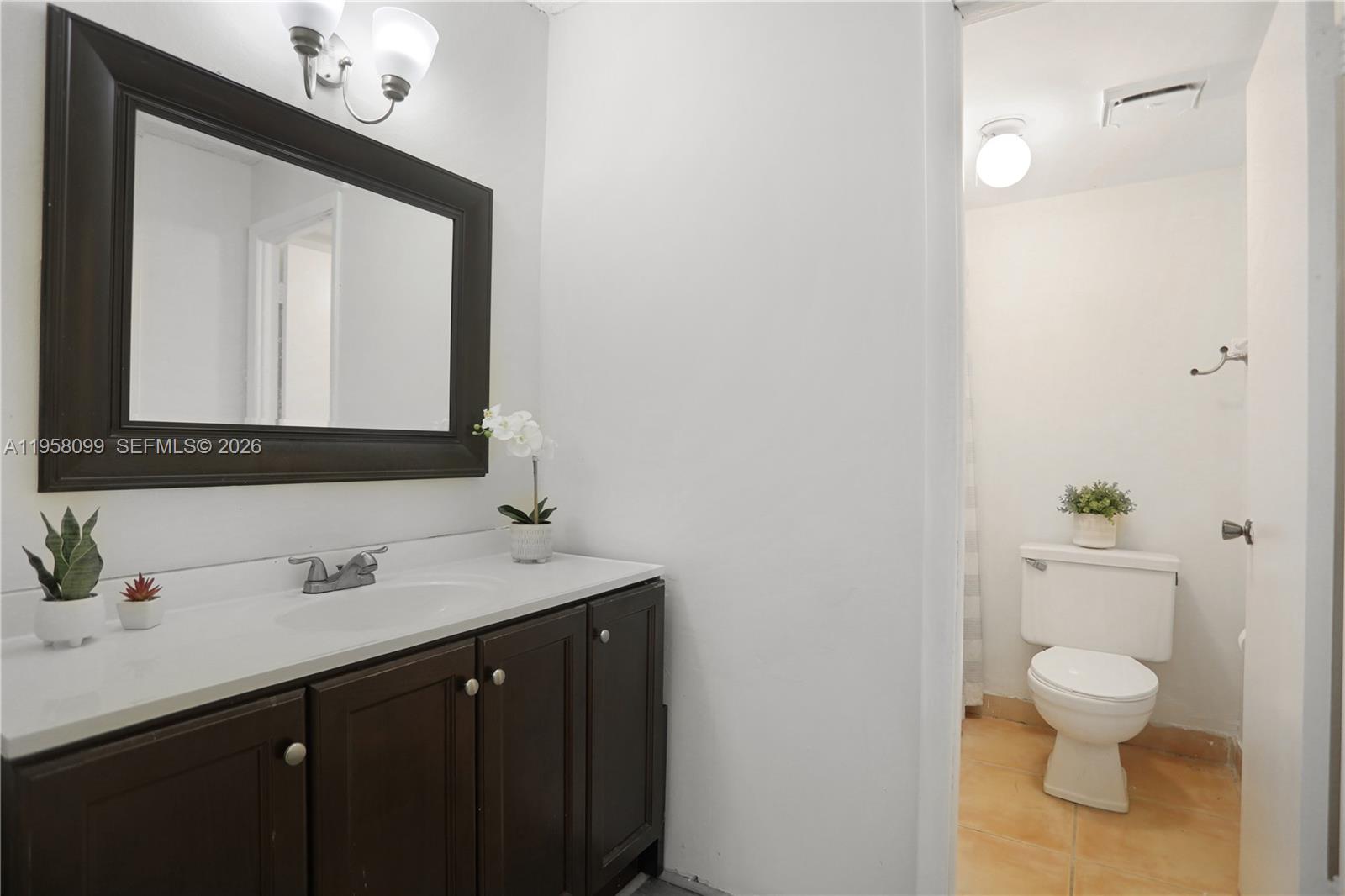 PLANTATION PLACE CONDO - Residential