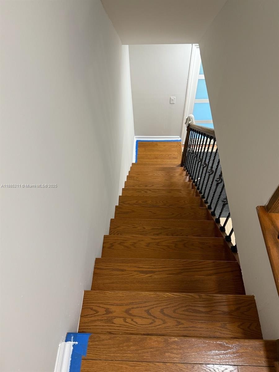 LAUDERDALE CITY CENTER - Residential Lease