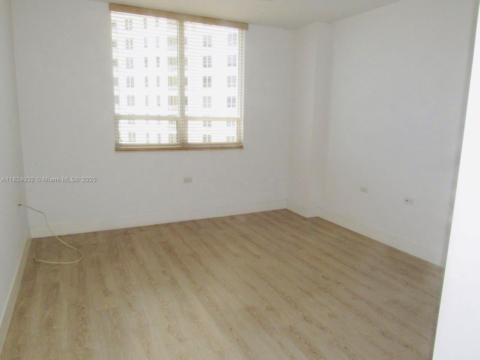 801 Brickell Key Blvd 807