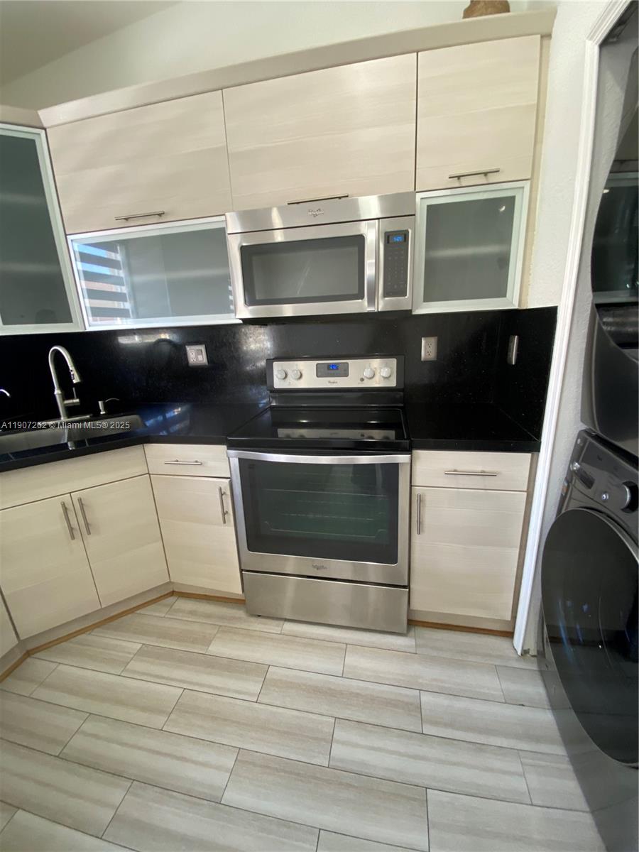 TROPICAL COURT VILLAS NO - Residential Lease