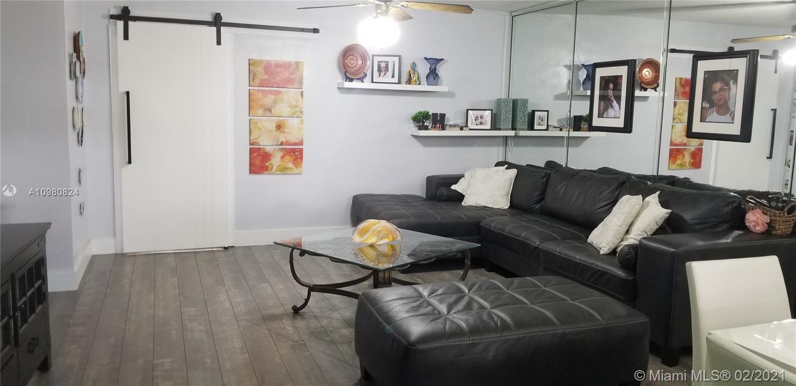 LAKE ORLEANS EAST 1ST SEC - Residential