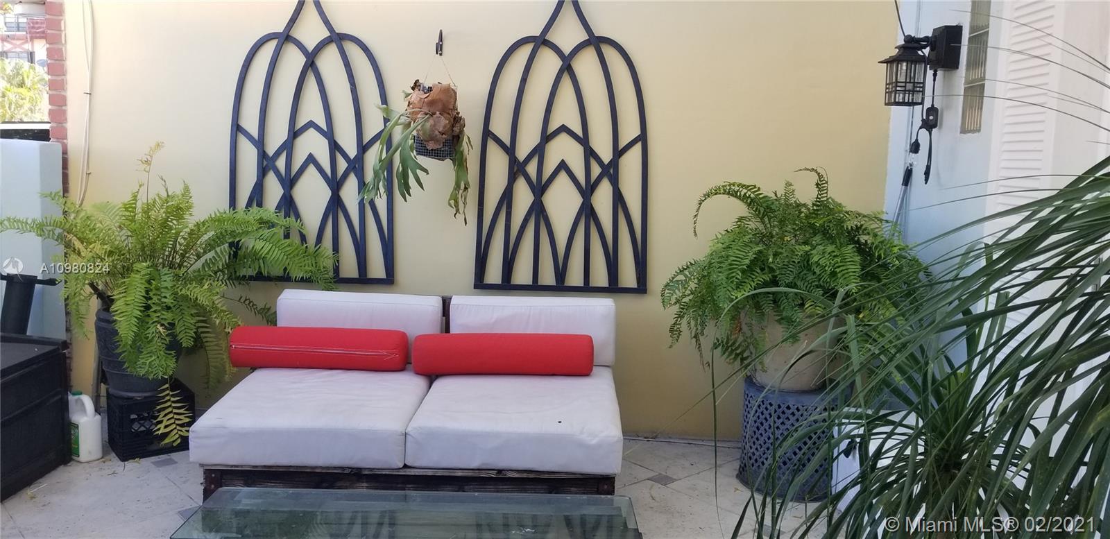 LAKE ORLEANS EAST 1ST SEC - Residential