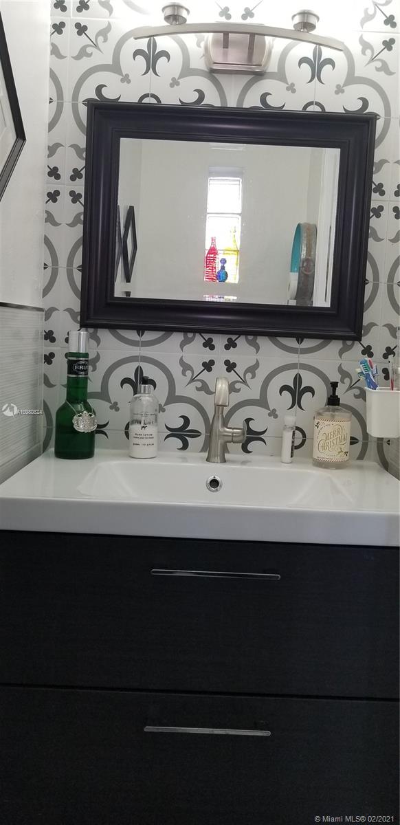 LAKE ORLEANS EAST 1ST SEC - Residential