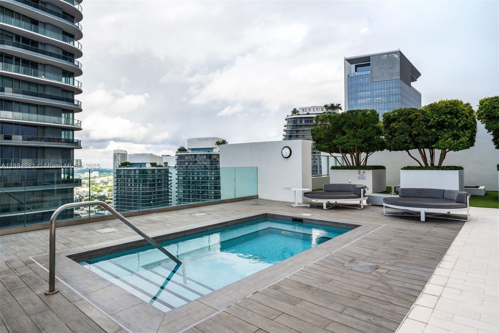 1010 BRICKELL CONDO - Residential