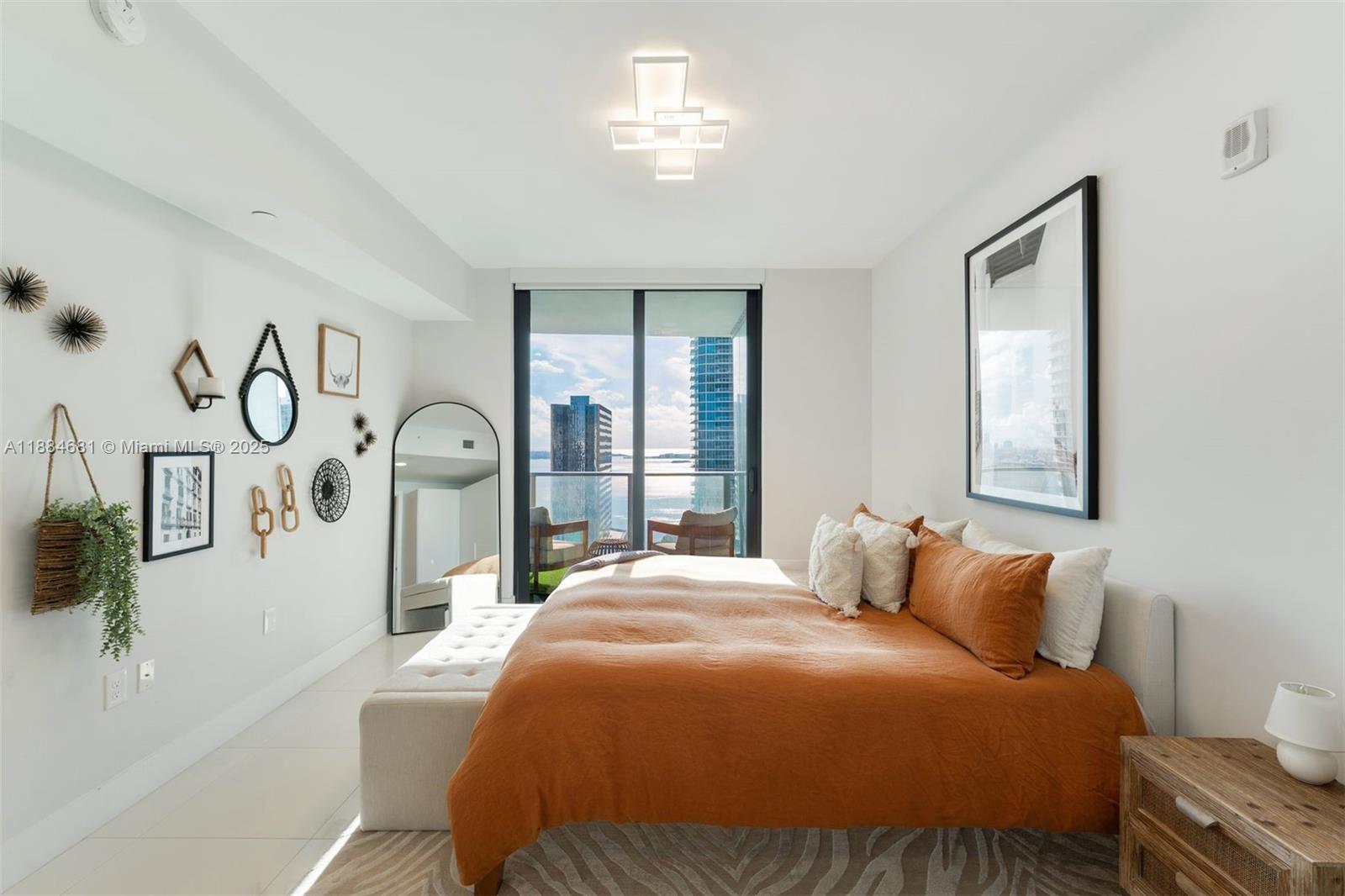 1010 BRICKELL CONDO - Residential