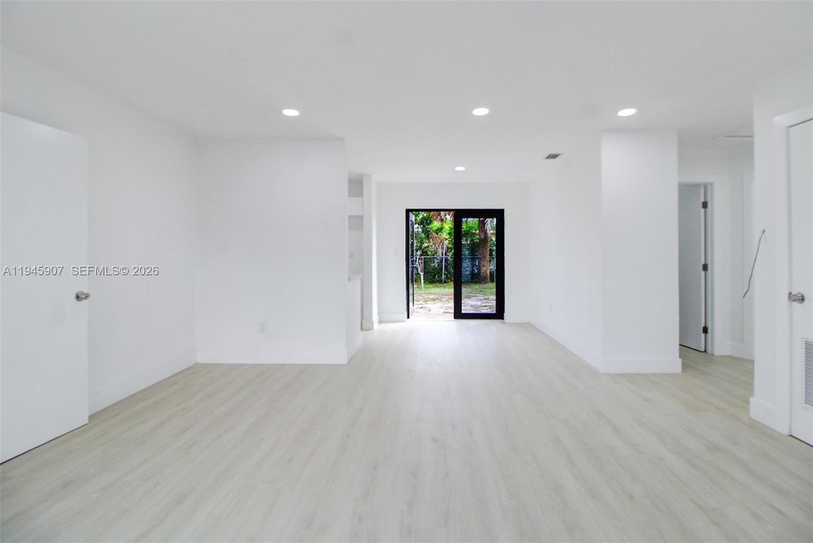 GOLDEN HEIGHTS HOMES - Residential