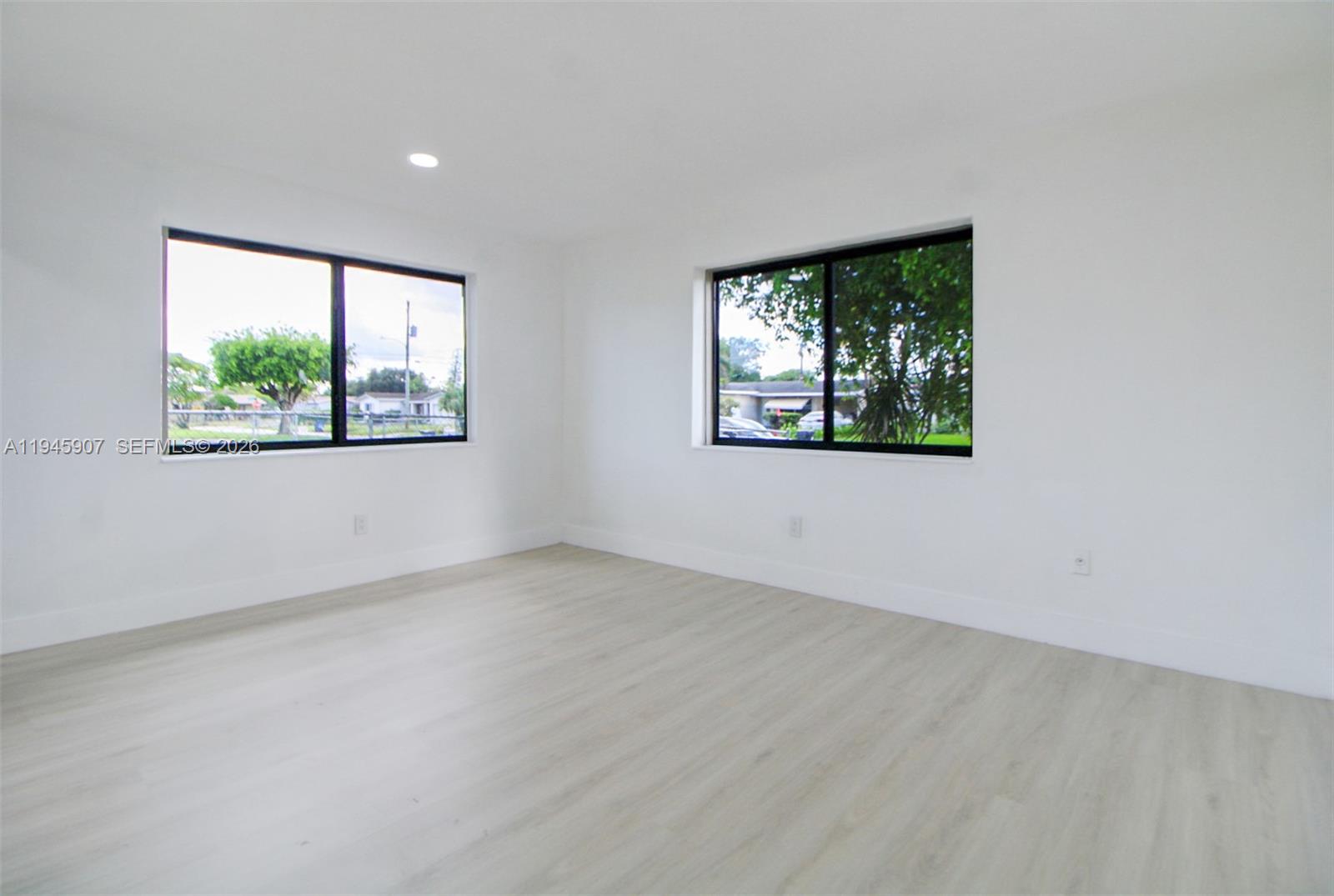 GOLDEN HEIGHTS HOMES - Residential