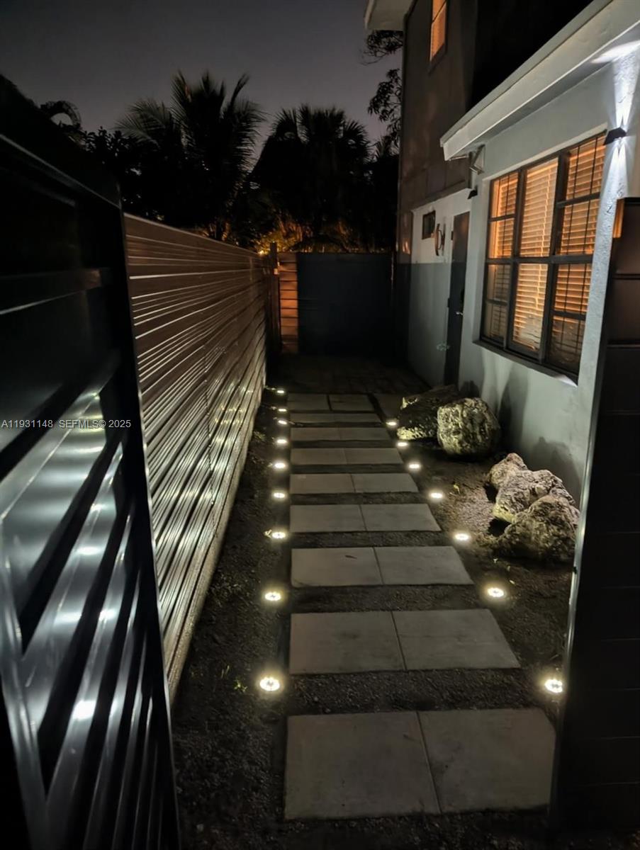 MELROSE PARK ESTATES - Residential Lease