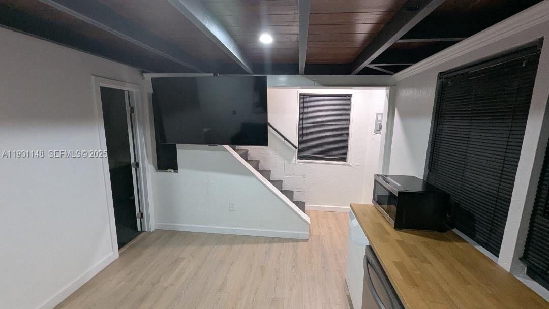 MELROSE PARK ESTATES - Residential Lease