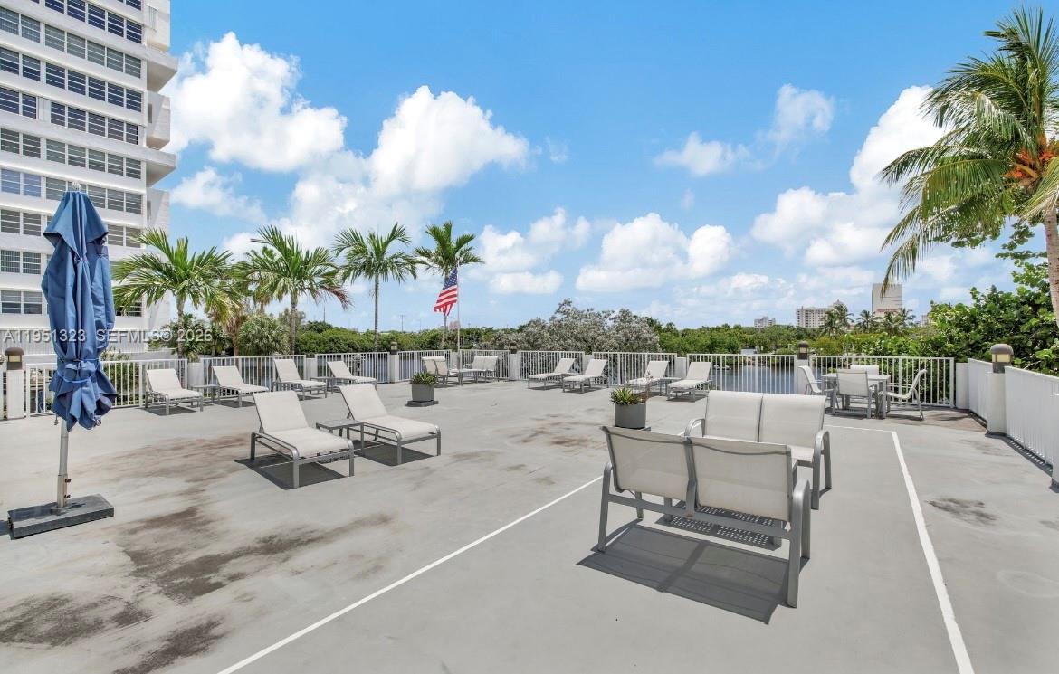 EAST POINT TOWERS CONDO - Residential