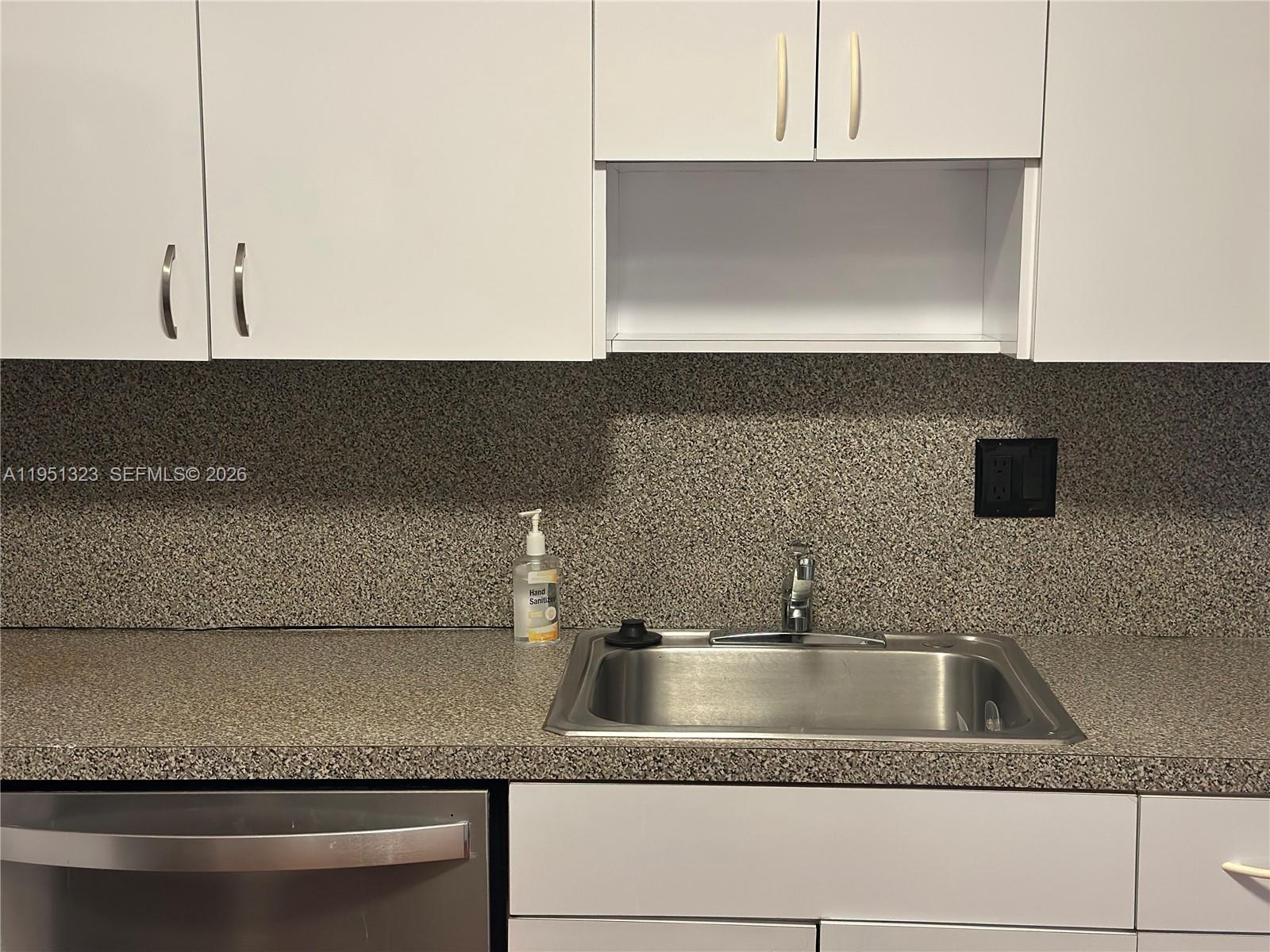 EAST POINT TOWERS CONDO - Residential