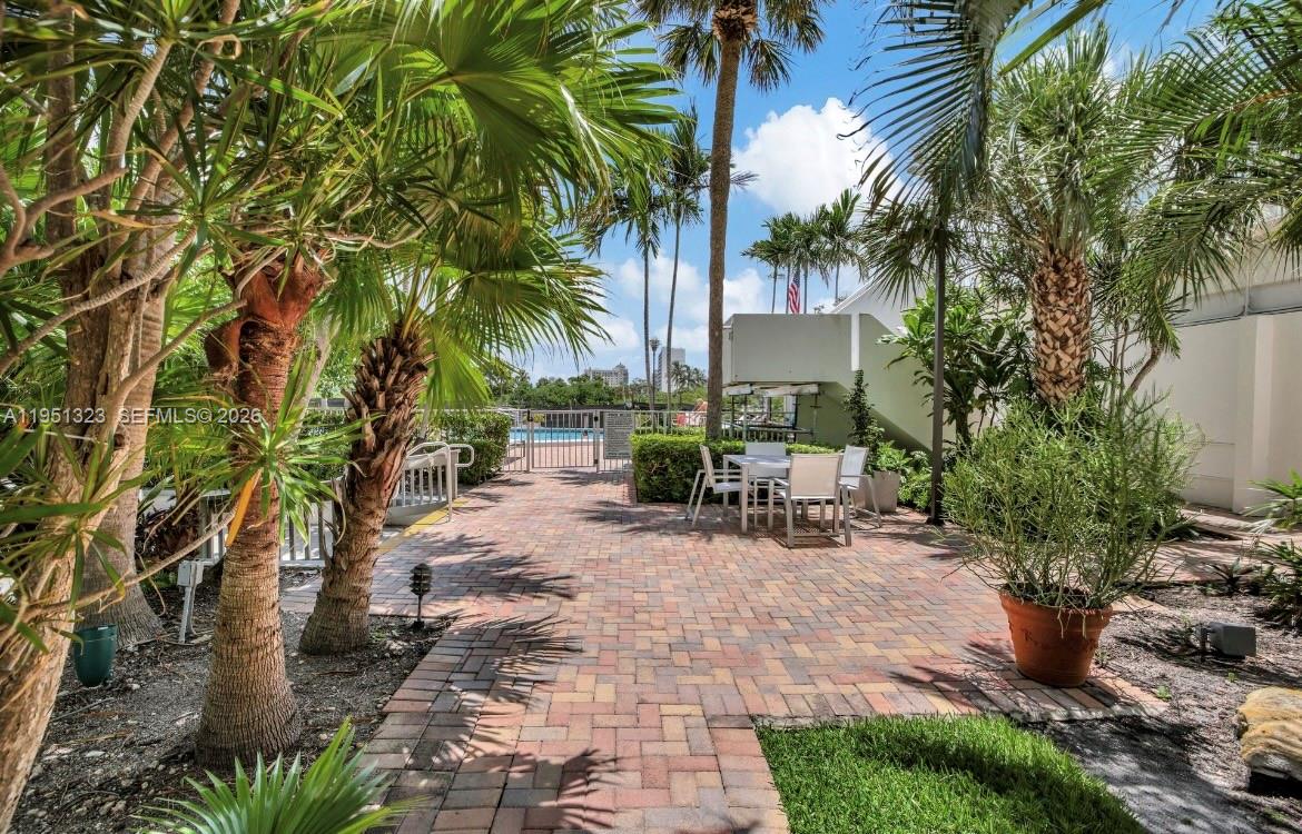 EAST POINT TOWERS CONDO - Residential