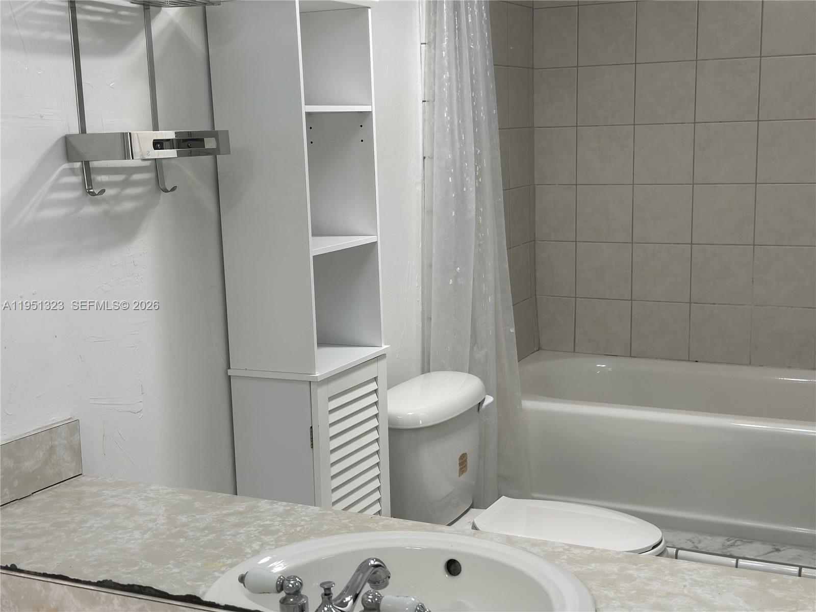 EAST POINT TOWERS CONDO - Residential