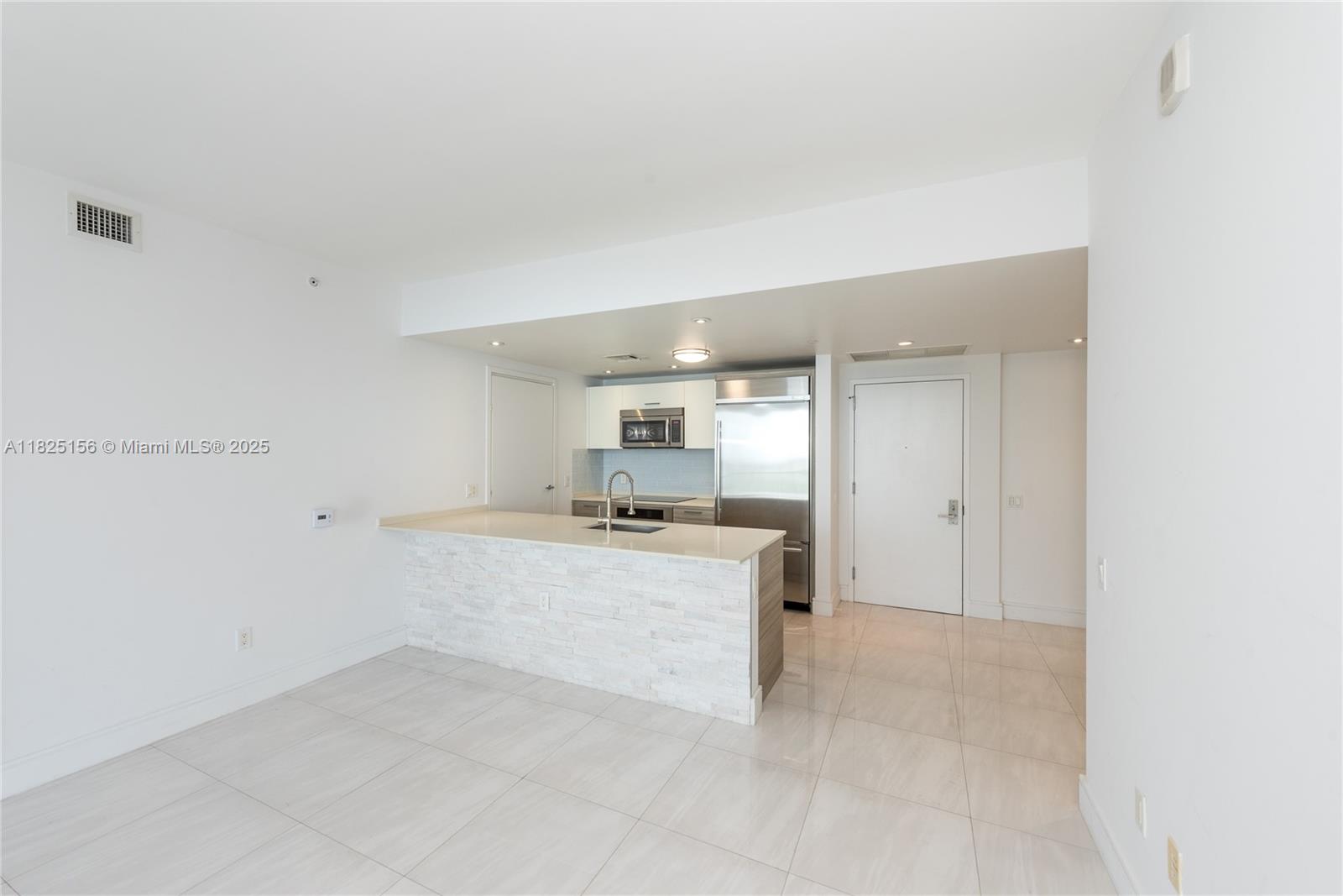 BRICKELLHOUSE CONDO - Residential Lease