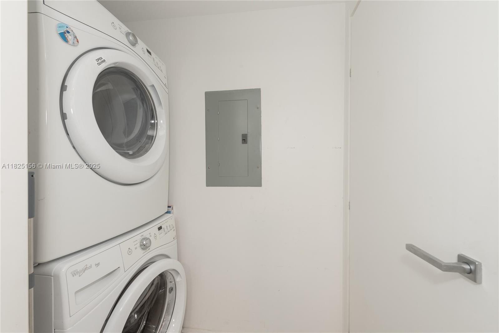 BRICKELLHOUSE CONDO - Residential Lease