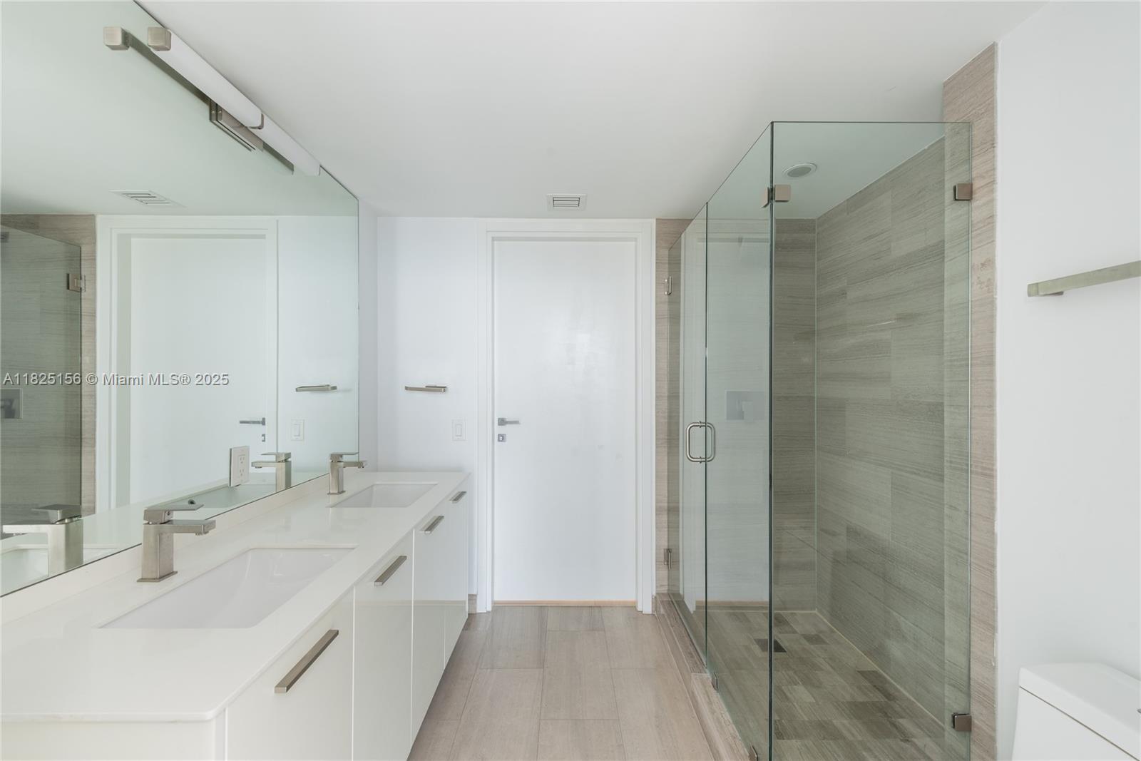 BRICKELLHOUSE CONDO - Residential Lease