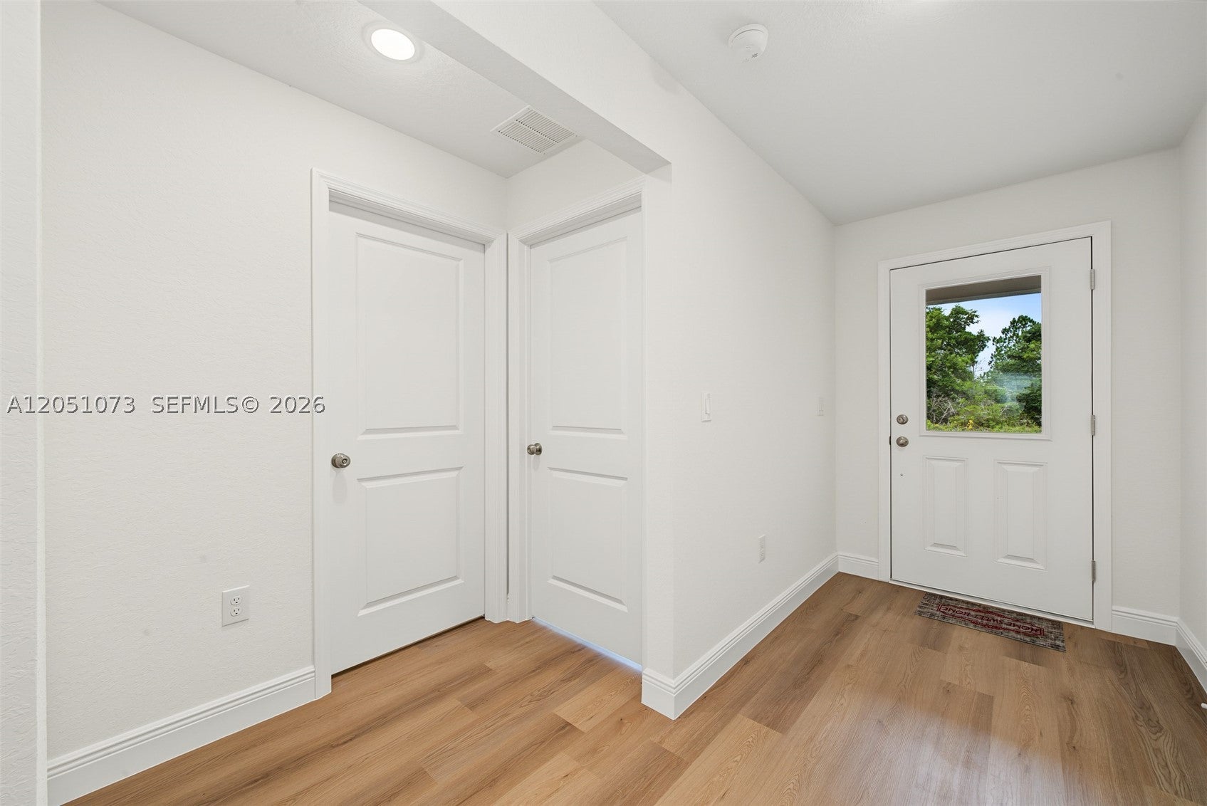 5526 Cortez Blvd.