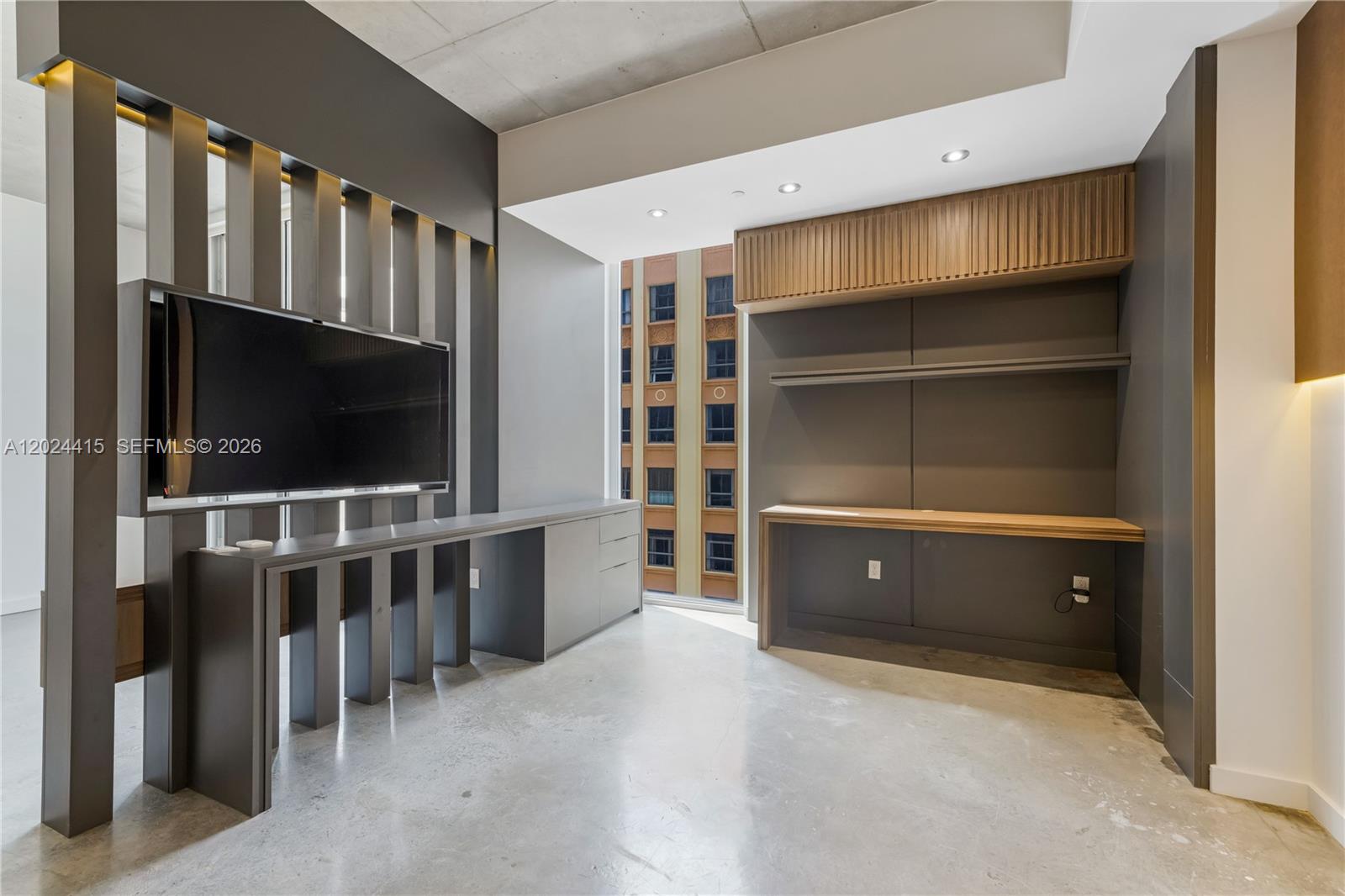 CENTRO CONDO - Residential Lease