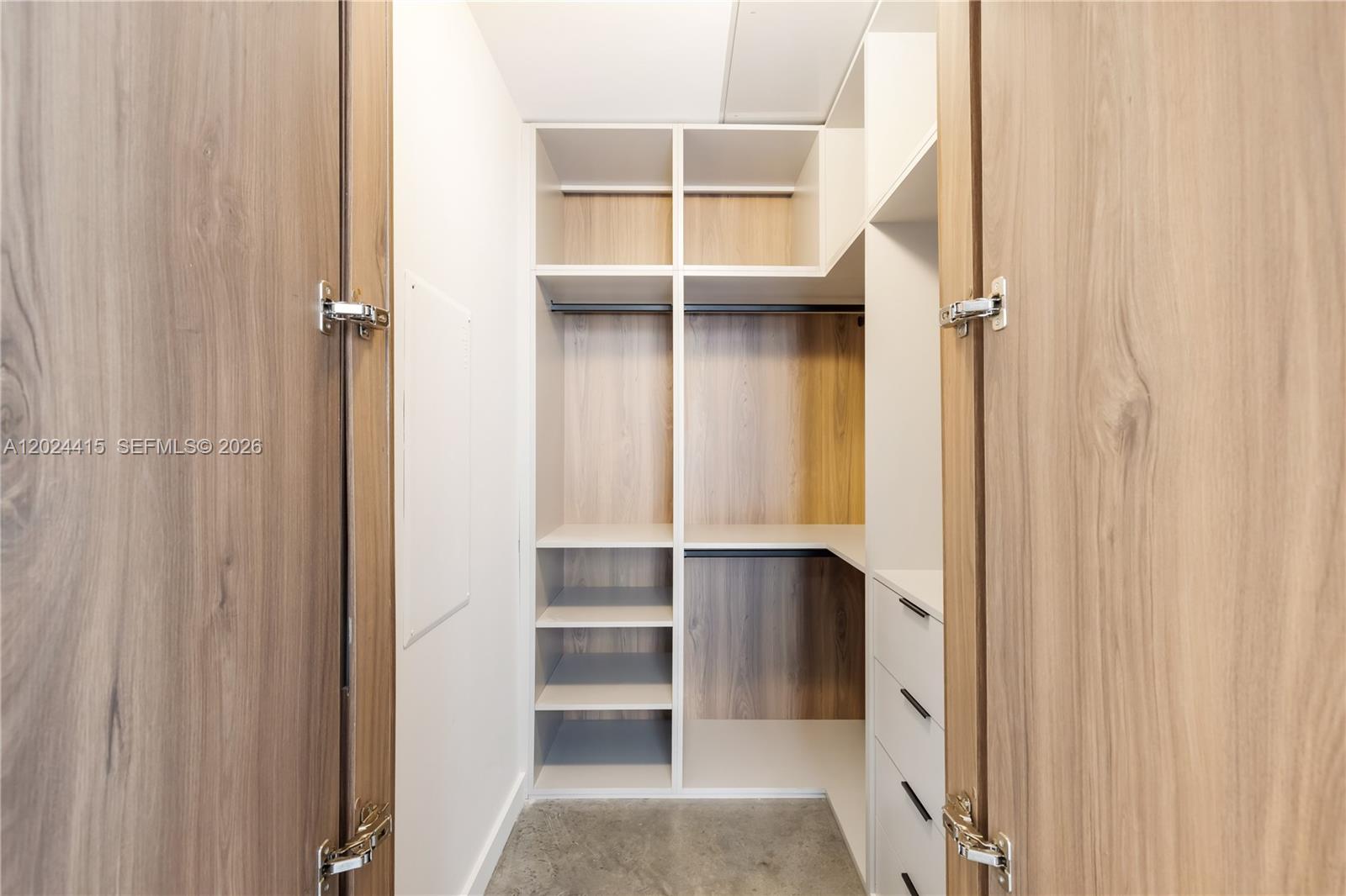 CENTRO CONDO - Residential Lease