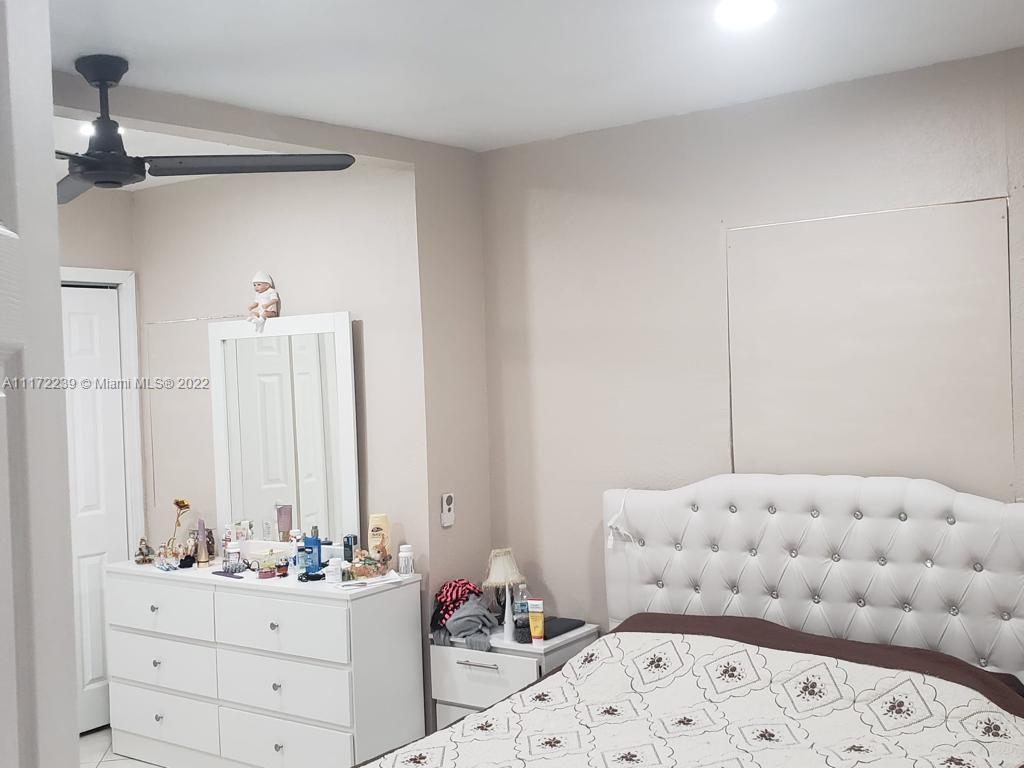 ELIZABETH PARK - Residential