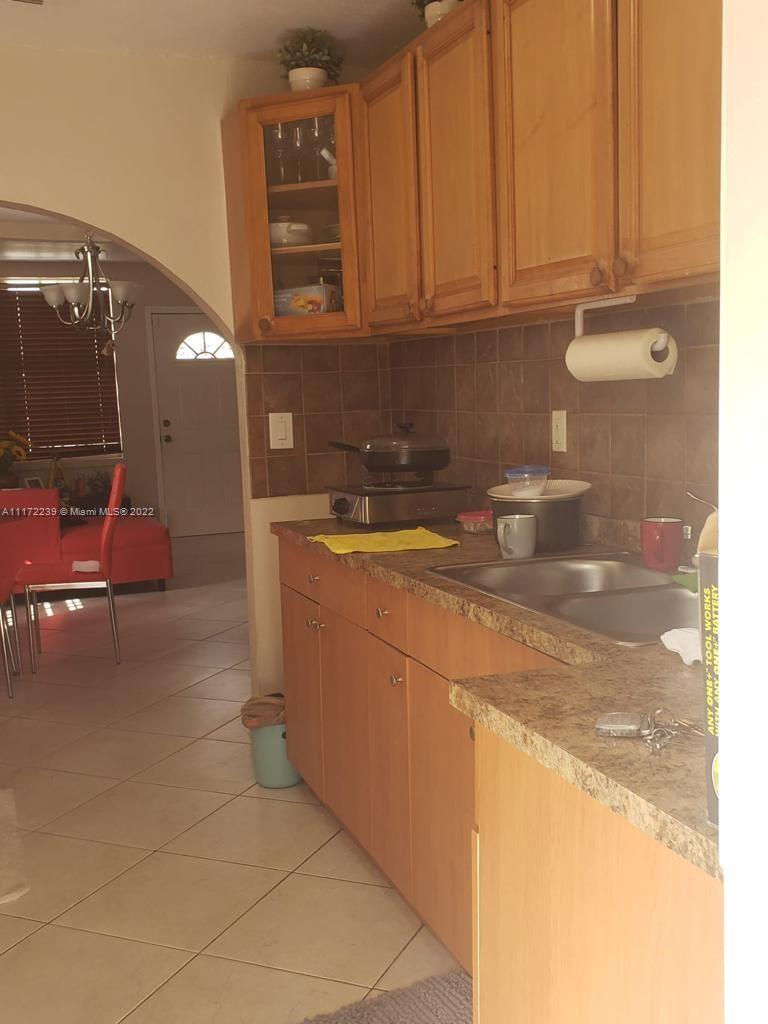 ELIZABETH PARK - Residential