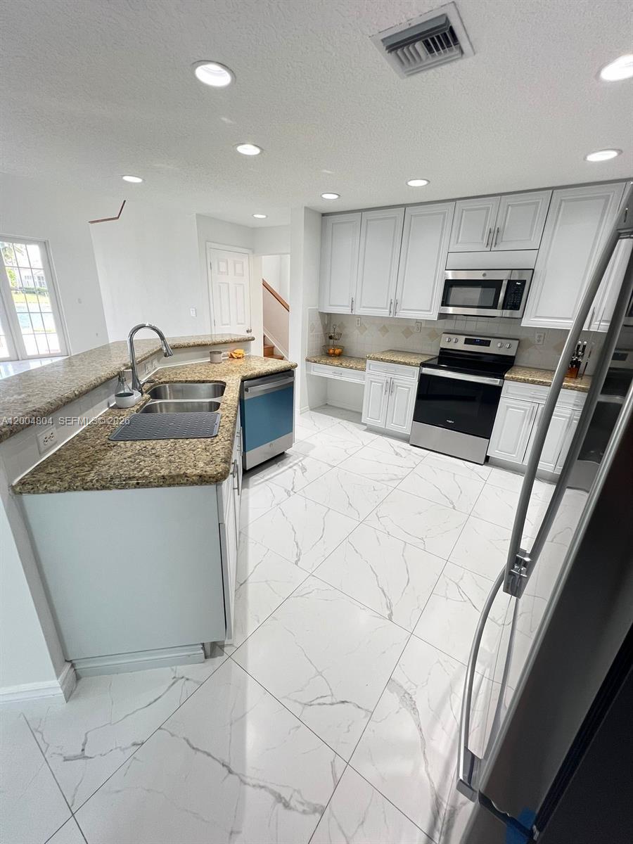 PEMBROKE FALLS-PHASE 4A - Residential