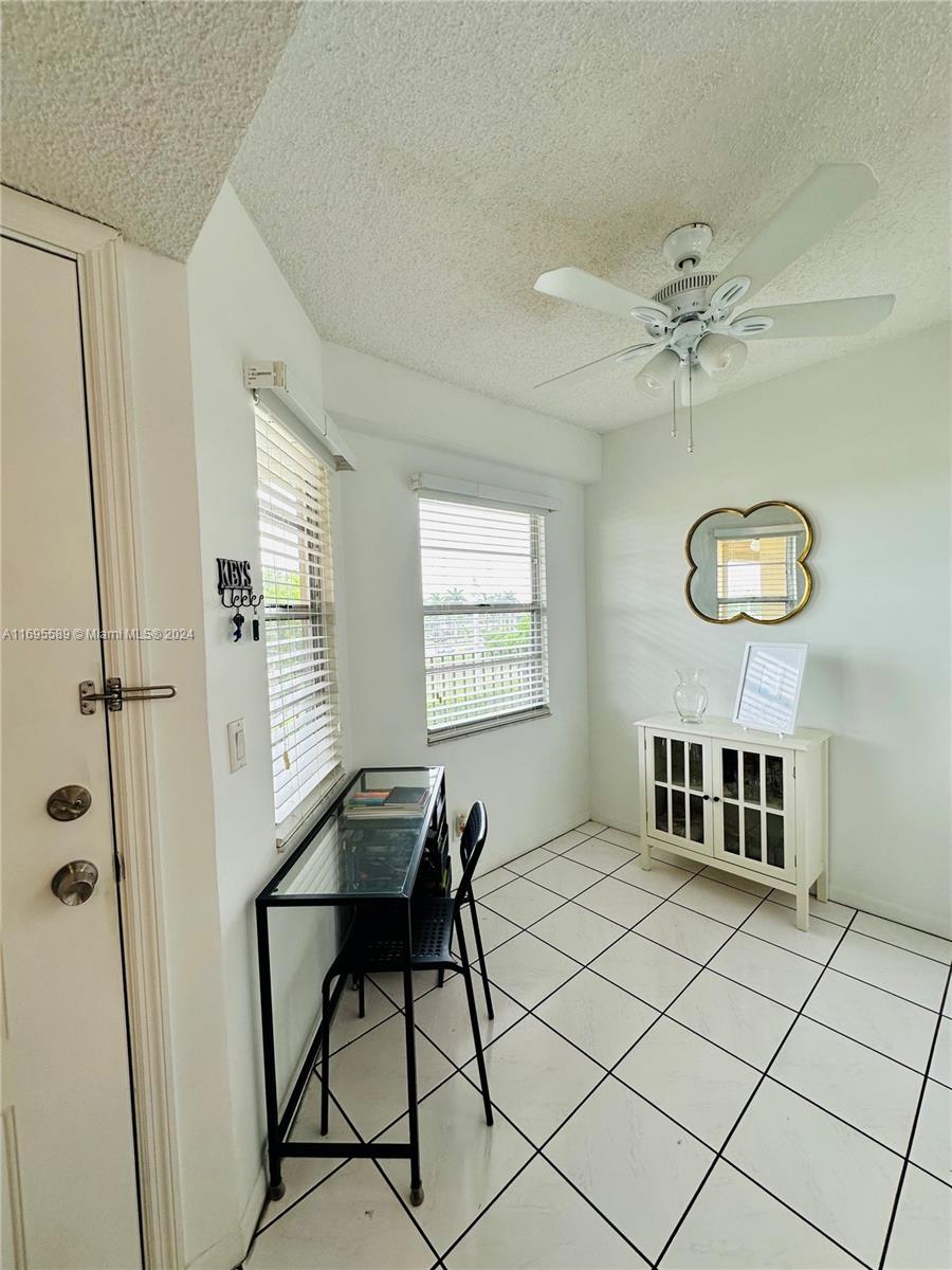 CAMBRIDGE AT CENTURY VILL - Residential