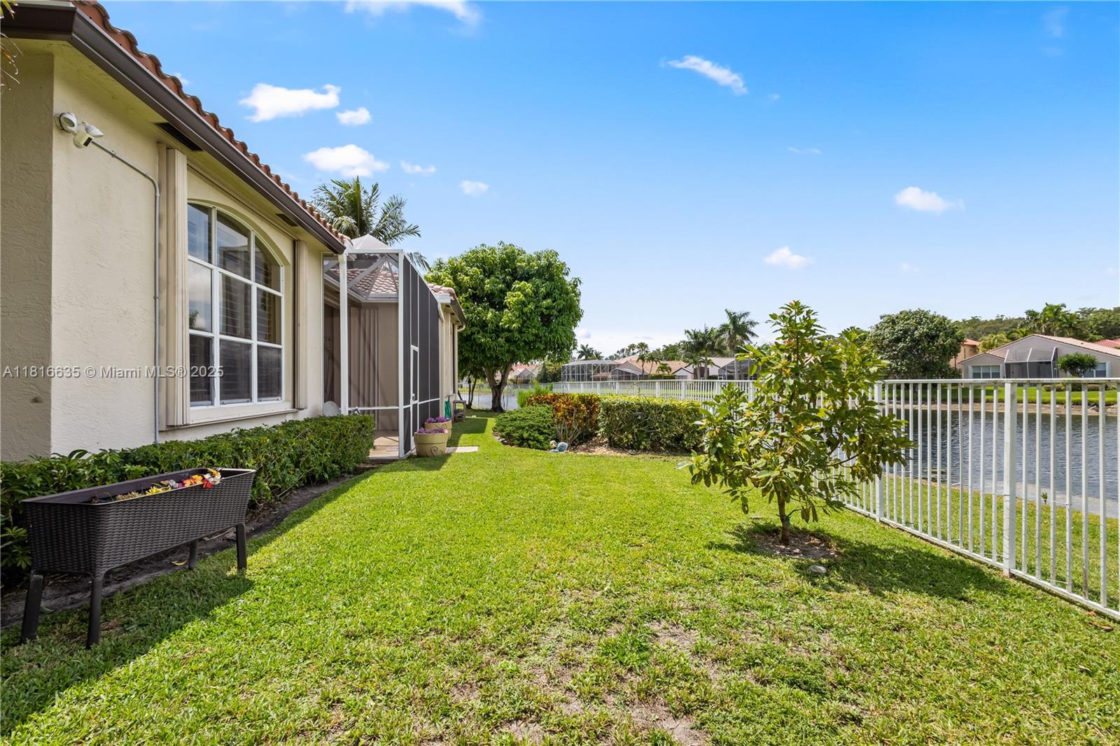 SHORES AT BOCA RATON PH 2 - Residential