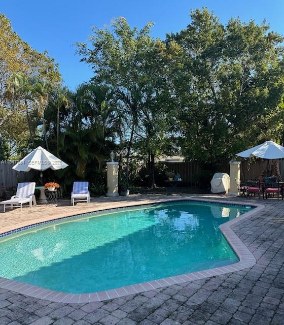 HILLSBORO KINGS VILLAGE - Residential