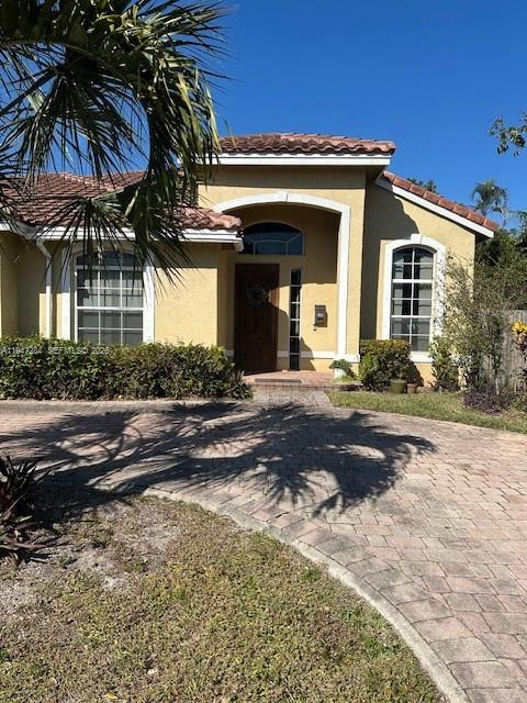 HILLSBORO KINGS VILLAGE - Residential