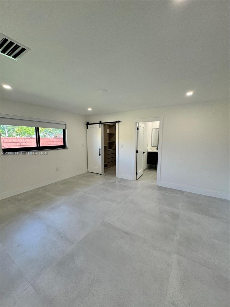 CORAL VILLAS REV - Residential Lease