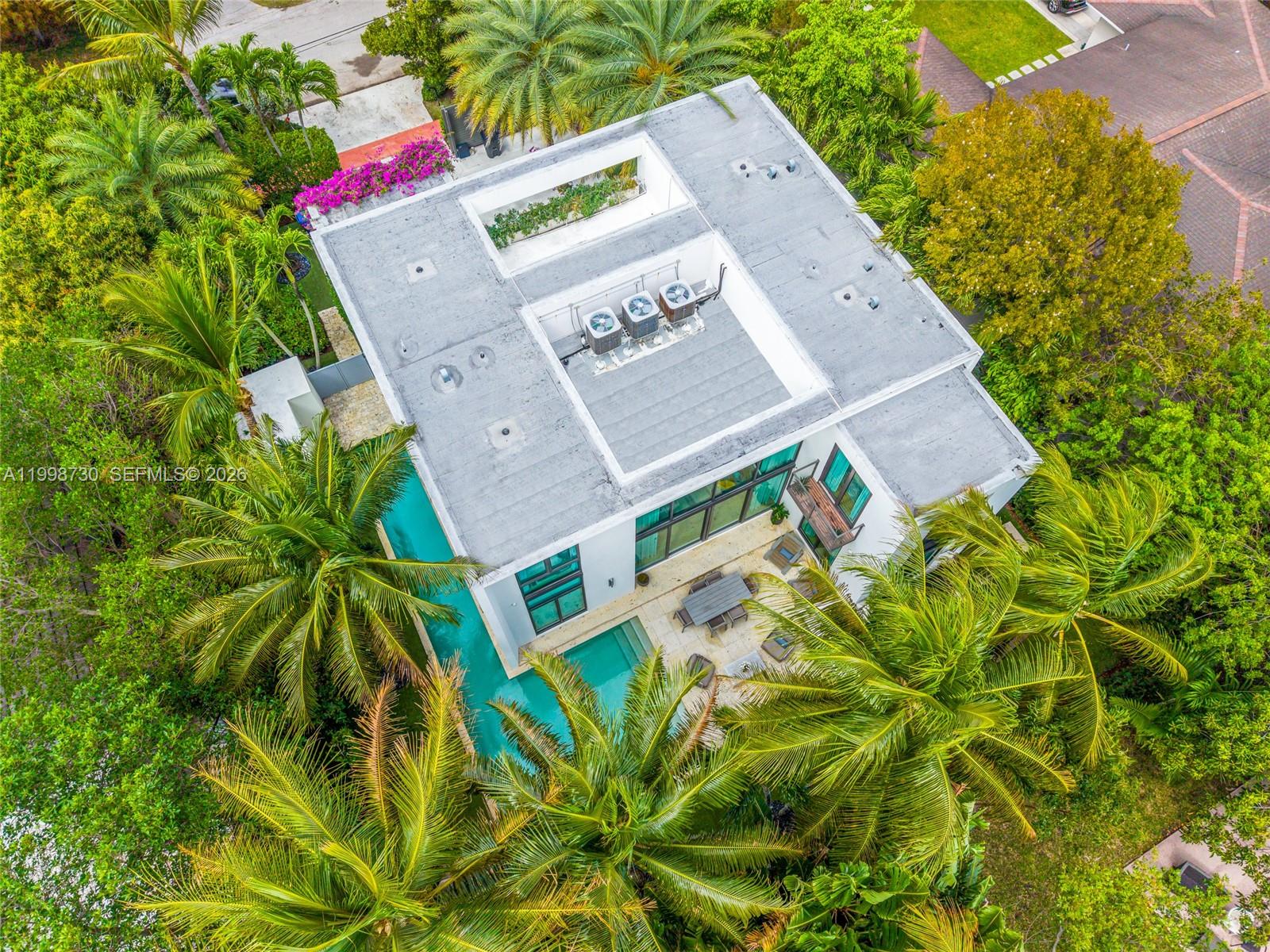 NAUTILUS EXTENSION 4TH - Residential