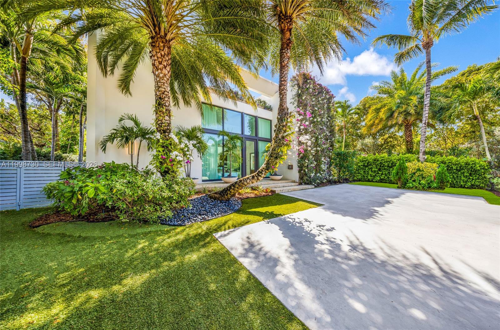 NAUTILUS EXTENSION 4TH - Residential