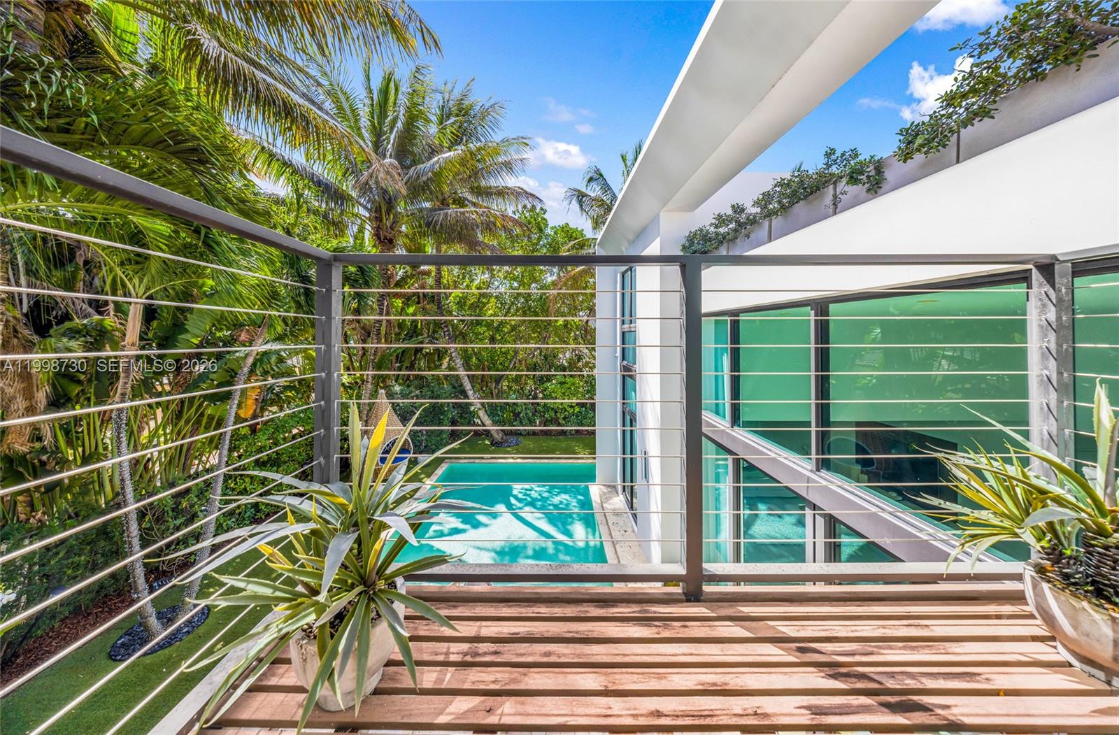 NAUTILUS EXTENSION 4TH - Residential