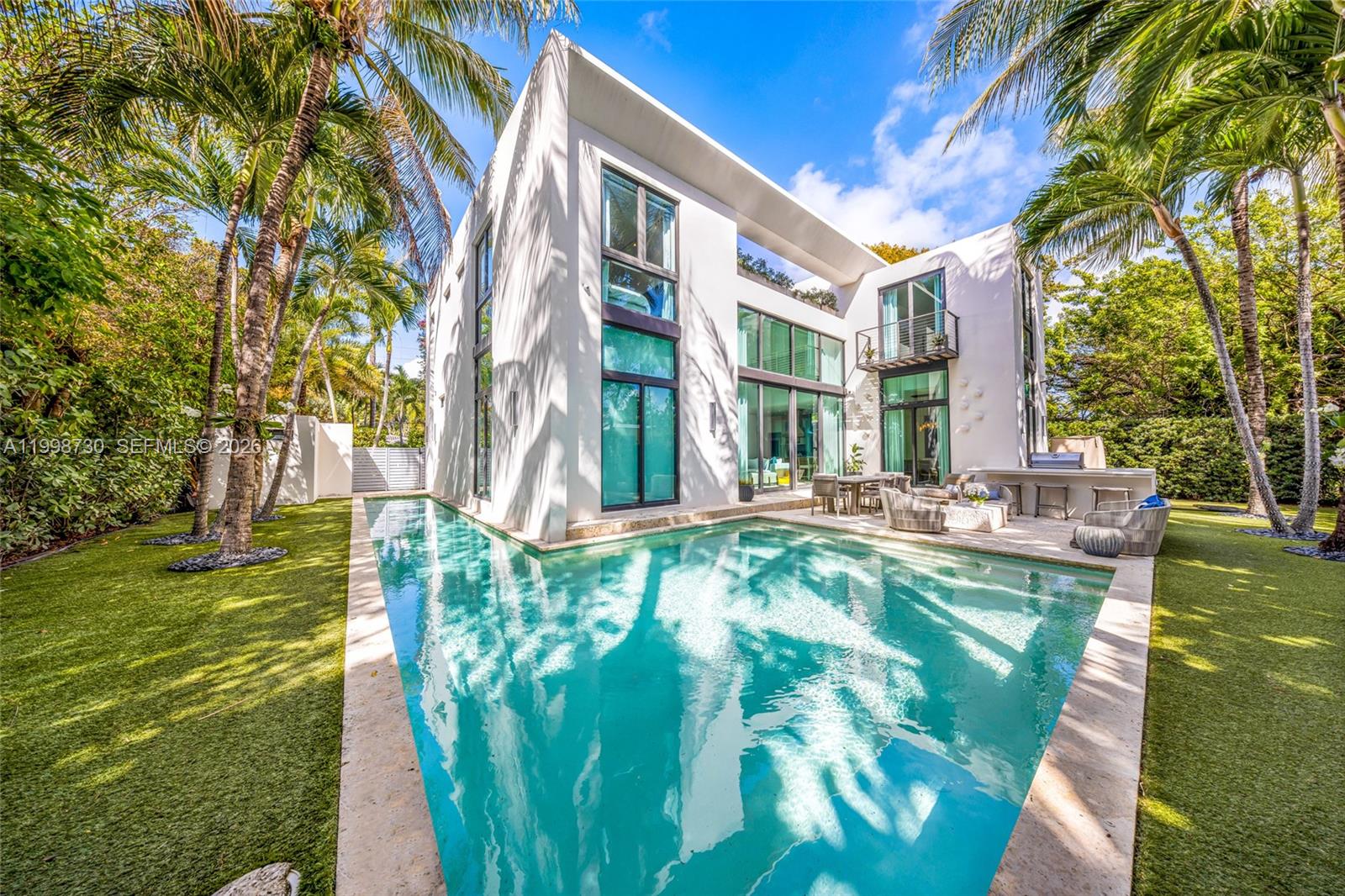 NAUTILUS EXTENSION 4TH - Residential