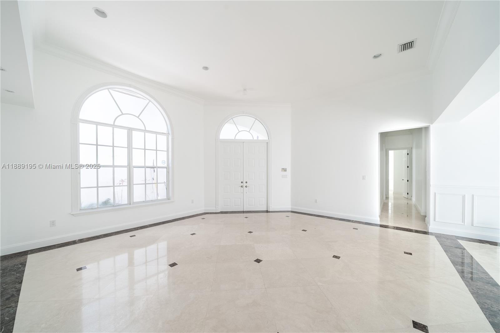 GOLDEN GATE ESTATES - Residential Lease
