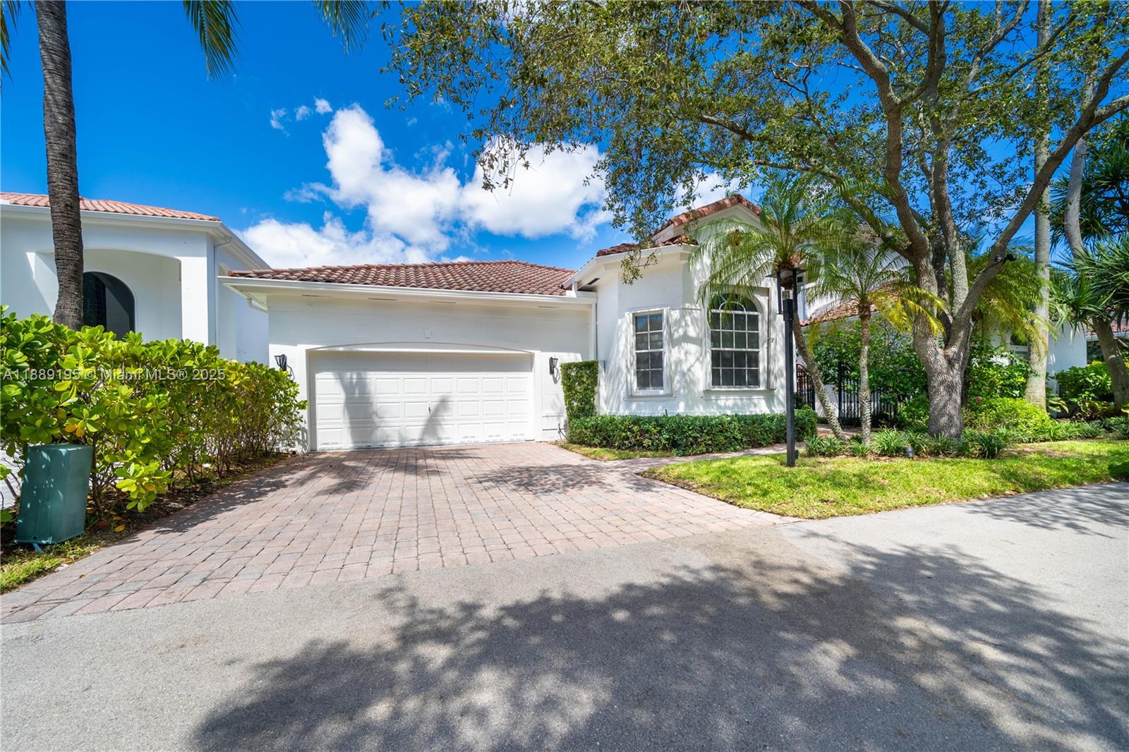 GOLDEN GATE ESTATES - Residential Lease