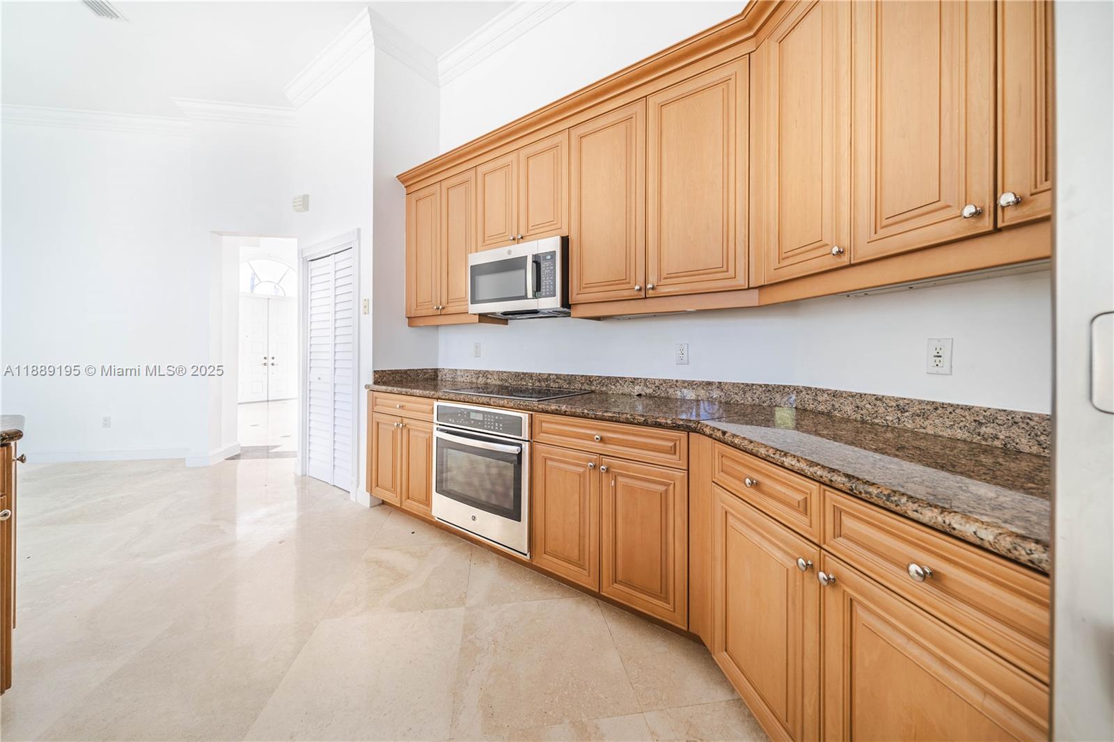 GOLDEN GATE ESTATES - Residential Lease