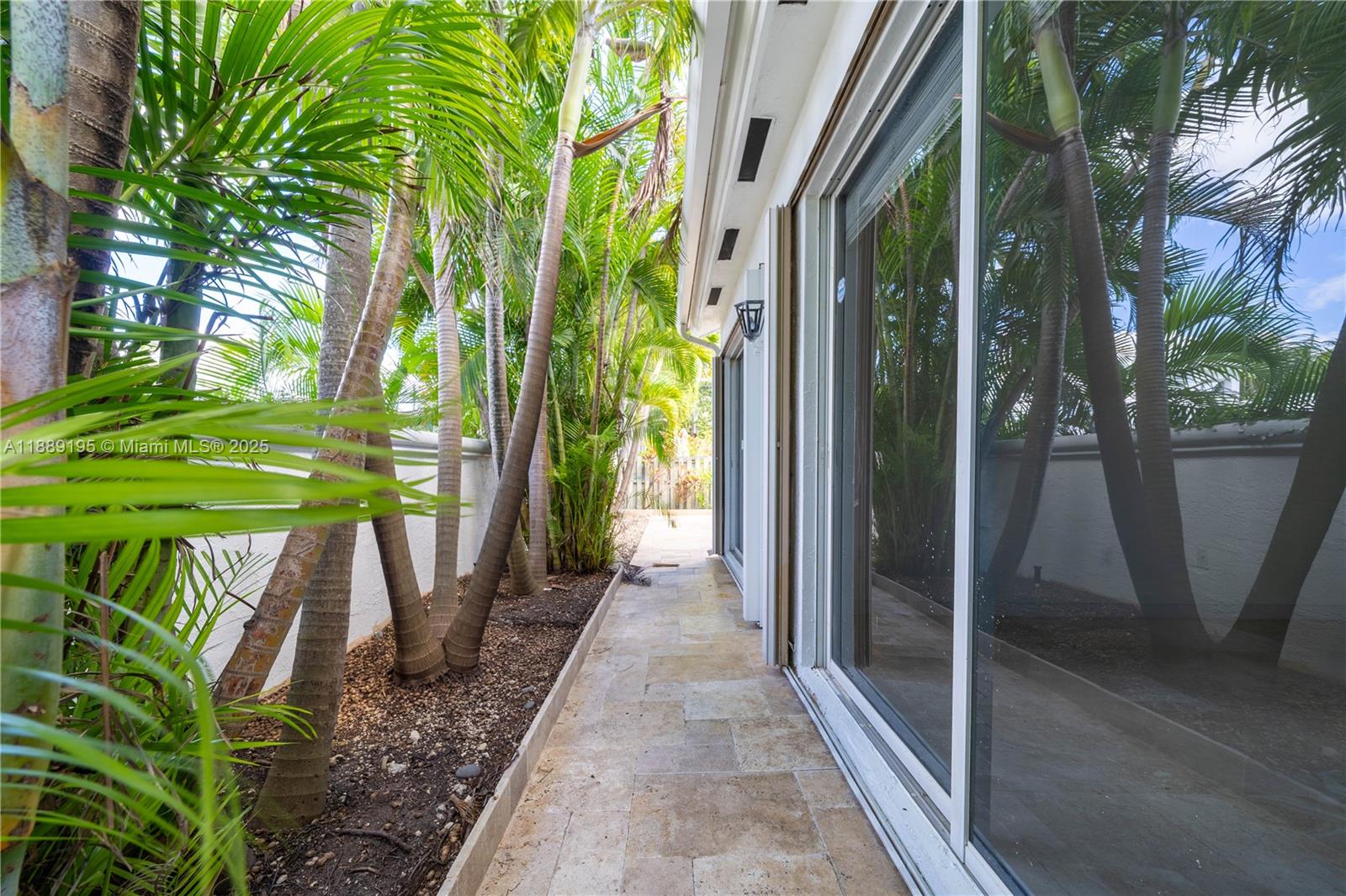 GOLDEN GATE ESTATES - Residential Lease