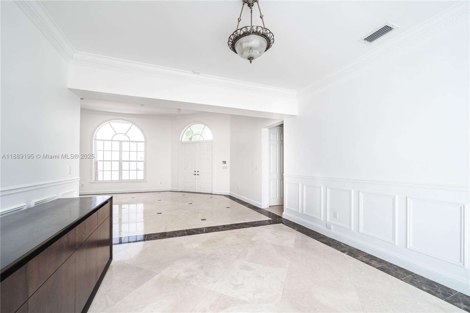GOLDEN GATE ESTATES - Residential Lease